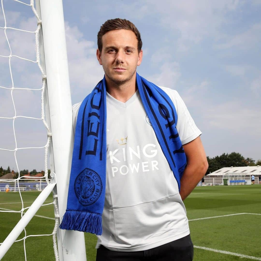 レスター・シティFCさんのインスタグラム写真 - (レスター・シティFCInstagram)「Danny Ward signed for the Foxes #OnThisDay 2️⃣ years ago 🧤  #lcfc」7月20日 16時45分 - lcfc