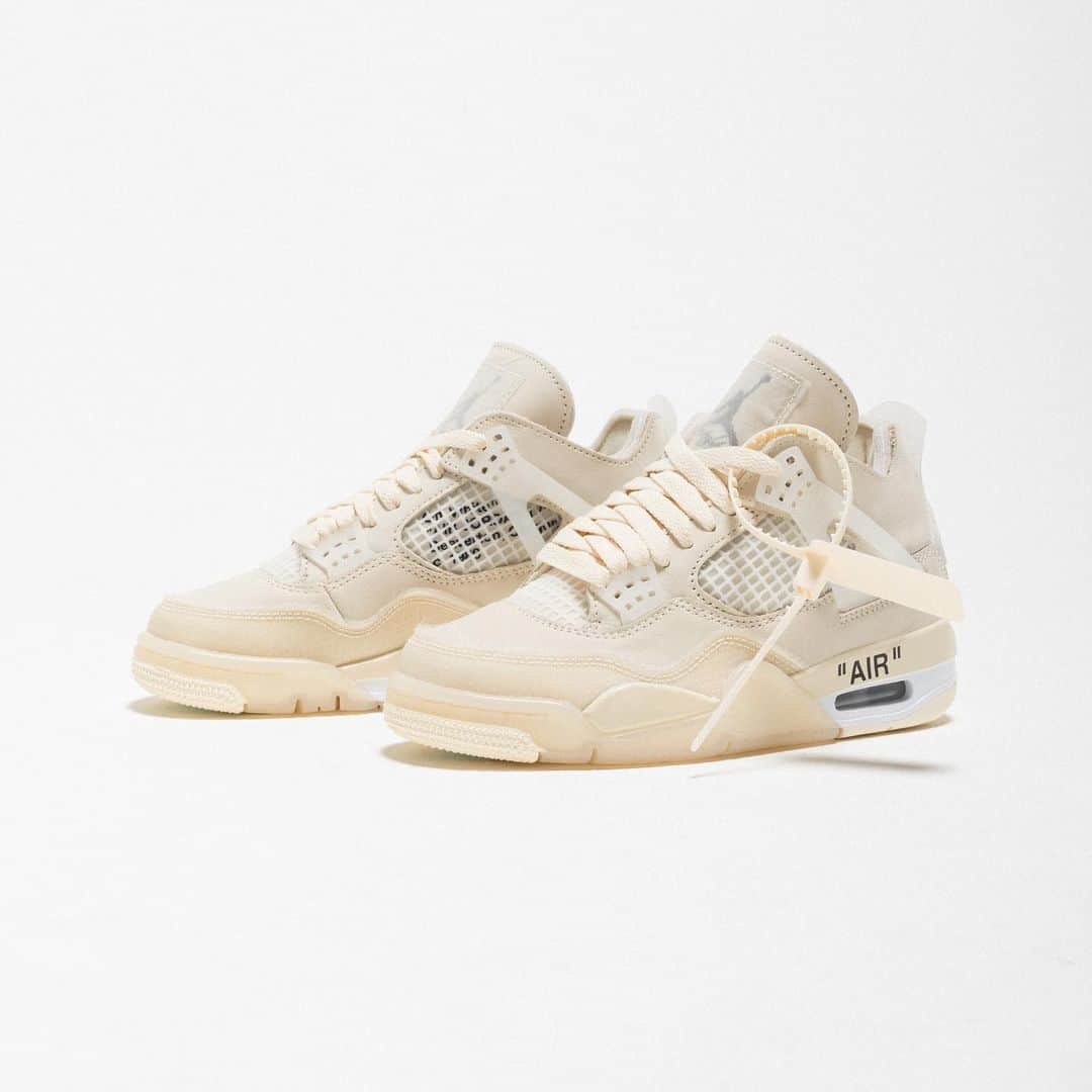 UNDFTDさんのインスタグラム写真 - (UNDFTDInstagram)「UPDATE: Drawing is now closed.  Women’s Air Jordan Retro 4 ‘Off White’  Undefeated.com will be raffling a chance to purchase the Women’s Air Jordan 4 ‘Off White’   The raffle sign up will take place today 7/20 at 12:00PM PST digitally via the link in our bio  Drawings ends at 12:15PM PST  Winners will be notified via email on Saturday 7/25 9:00am PST to complete their purchase.  ORDERS WILL NOT BE ACCEPTED IF NAME AND SHIPPING ADDRESS ENTERED DURING REGISTRATION IS CHANGED AND/OR DOES NOT MATCH, NO EXCEPTIONS. LIMIT OF 1 ENTRY PER PERSON, MULTIPLE ENTRIES WILL BE AUTOMATICALLY DISQUALIFIED  ONLINE RAFFLE FOR SHIPPING WITHIN US ONLY」7月21日 3時49分 - undefeatedinc