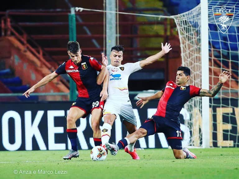 ジュリオ・ドナーティさんのインスタグラム写真 - (ジュリオ・ドナーティInstagram)「Fino alla fine! Al 101% con un solo obiettivo!!! #forzalecce #seriea #genoalecce #football #tuttiinsieme #determination」7月21日 3時53分 - giuliodonati2