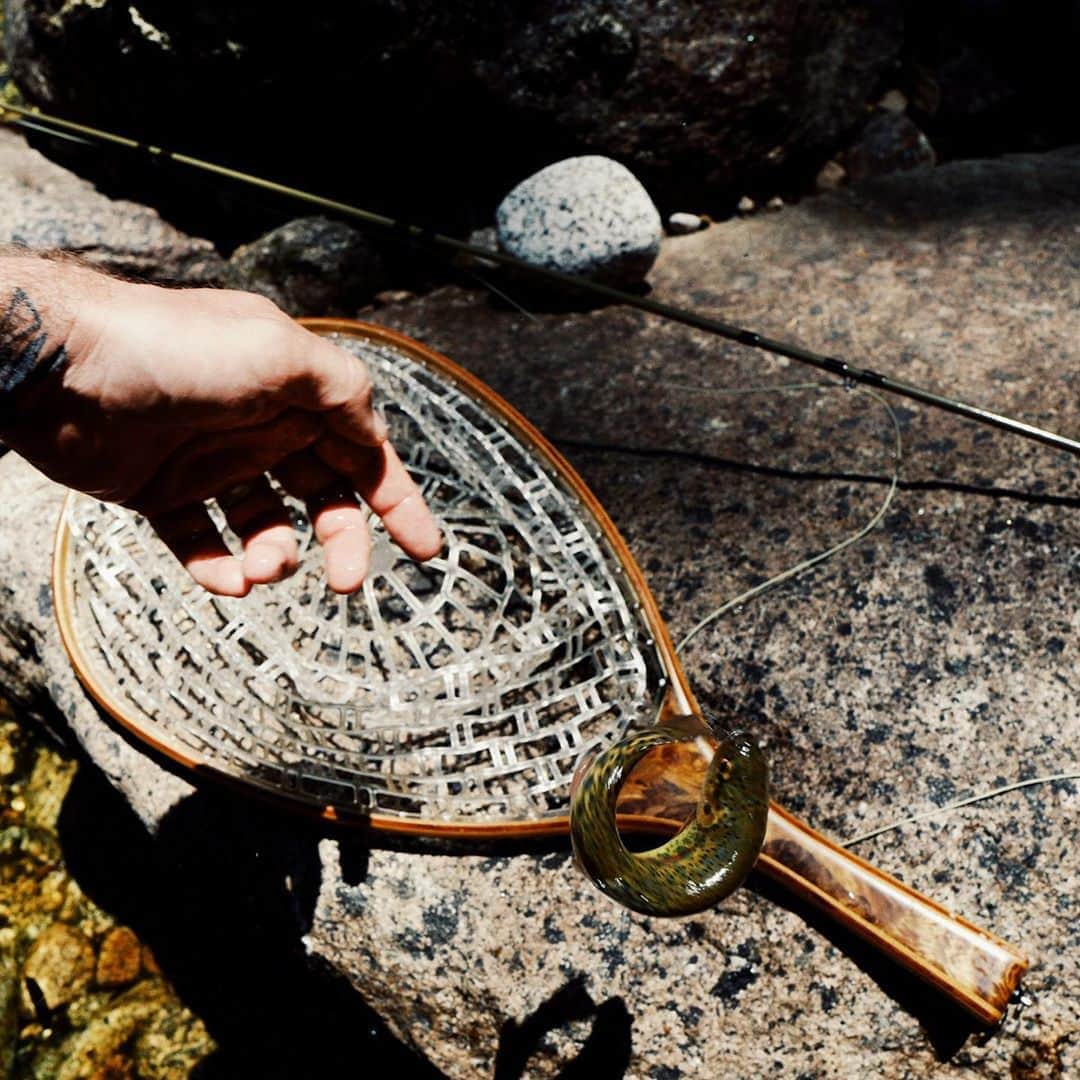 のインスタグラム：「Fly fish  #unfailinggoods  #onelife #fishitwell   #bambooflyrods  #bambooflyfishing」