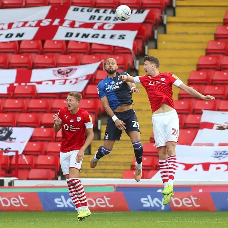 ヨアン・ベナルアンさんのインスタグラム写真 - (ヨアン・ベナルアンInstagram)「We lost a battle not the WAR , lets keep pushing 👊🏽#coyr #nottingham #nottinghamforest #yb29pablopicasso #football 🦅」7月21日 3時34分 - benalouaneyohan