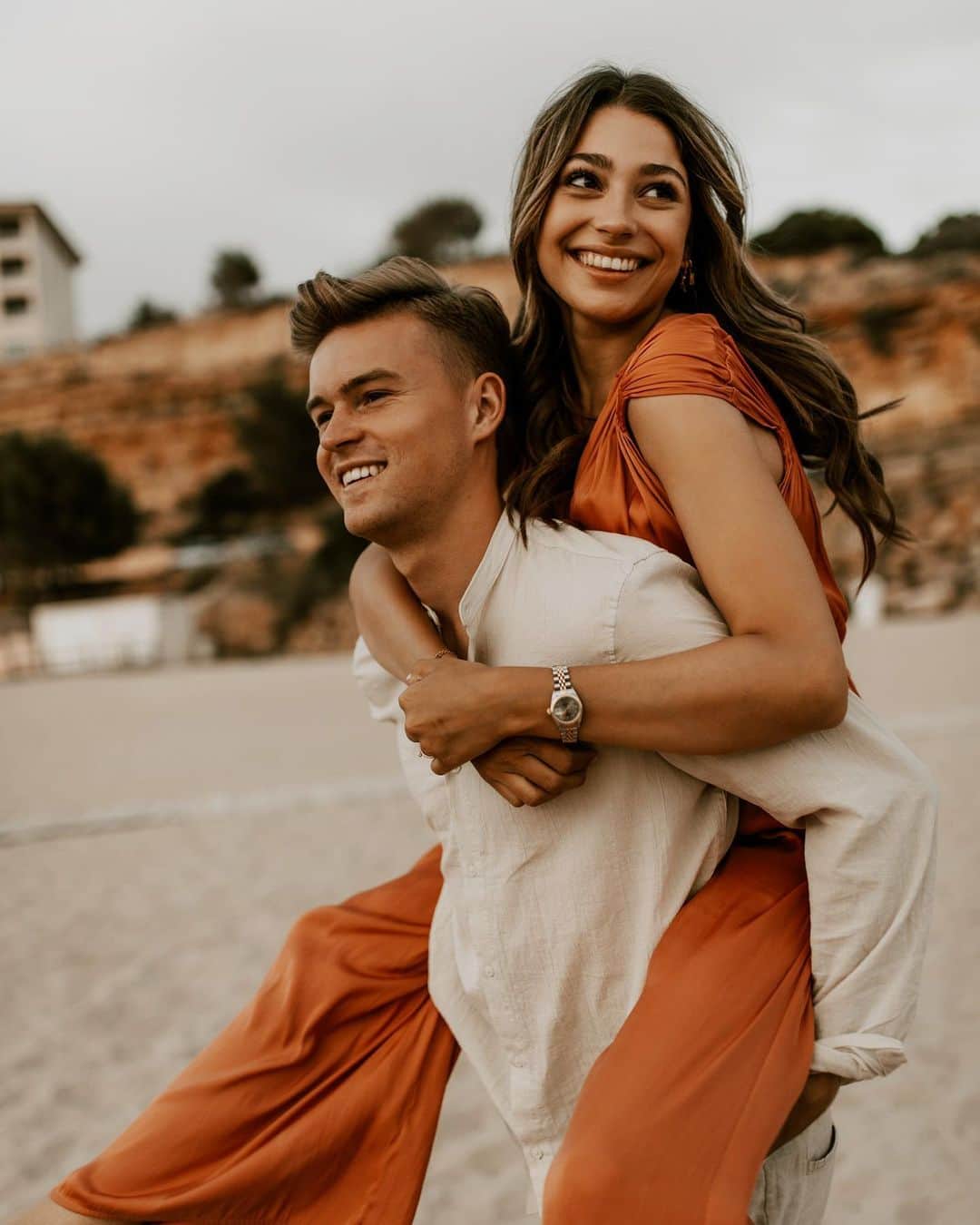 マキシミリアン・ミッテルシュタットのインスタグラム：「Thankful for every moment🙏🏼 Happy Birthday my love❤️」