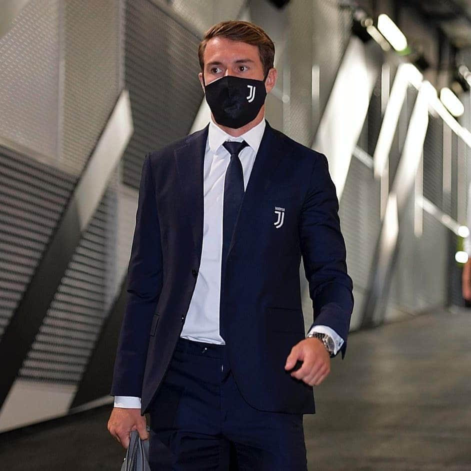 ユヴェントスFCさんのインスタグラム写真 - (ユヴェントスFCInstagram)「🔥 FIRED UP FOR #JuveLazio 🔥 #FinoAllaFine #ForzaJuve」7月21日 3時45分 - juventus