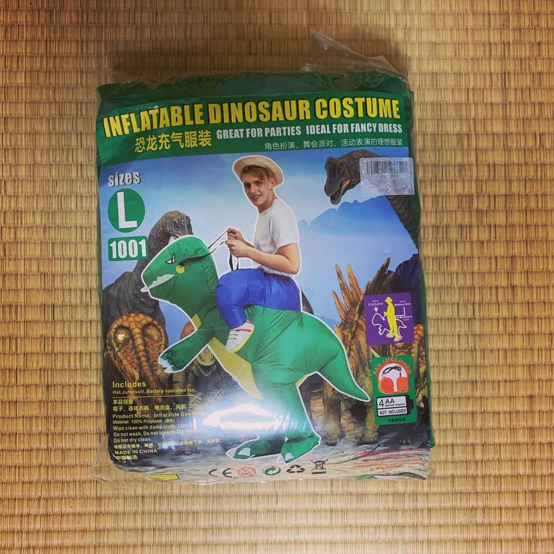 のインスタグラム：「🤣🦖 #買い物してきた #wentshopping」