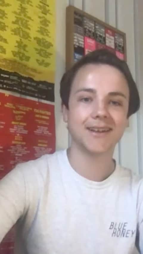 アンダーグラウンドのインスタグラム：「Joe Williams @joe_himalayas (rhythm guitar and vocals) from Himalayas talks about the Welsh music scene and how it’s different from other cities in the UK. Joe also shares with us the importance of believing in your own music and the rise of live streaming. Last but not least, see how Joe got inspired by the legendary alt-rock band The Strokes in the first place! Interviewed by musician, journalist and Louder than War founder, John Robb @johnrobb77 .」