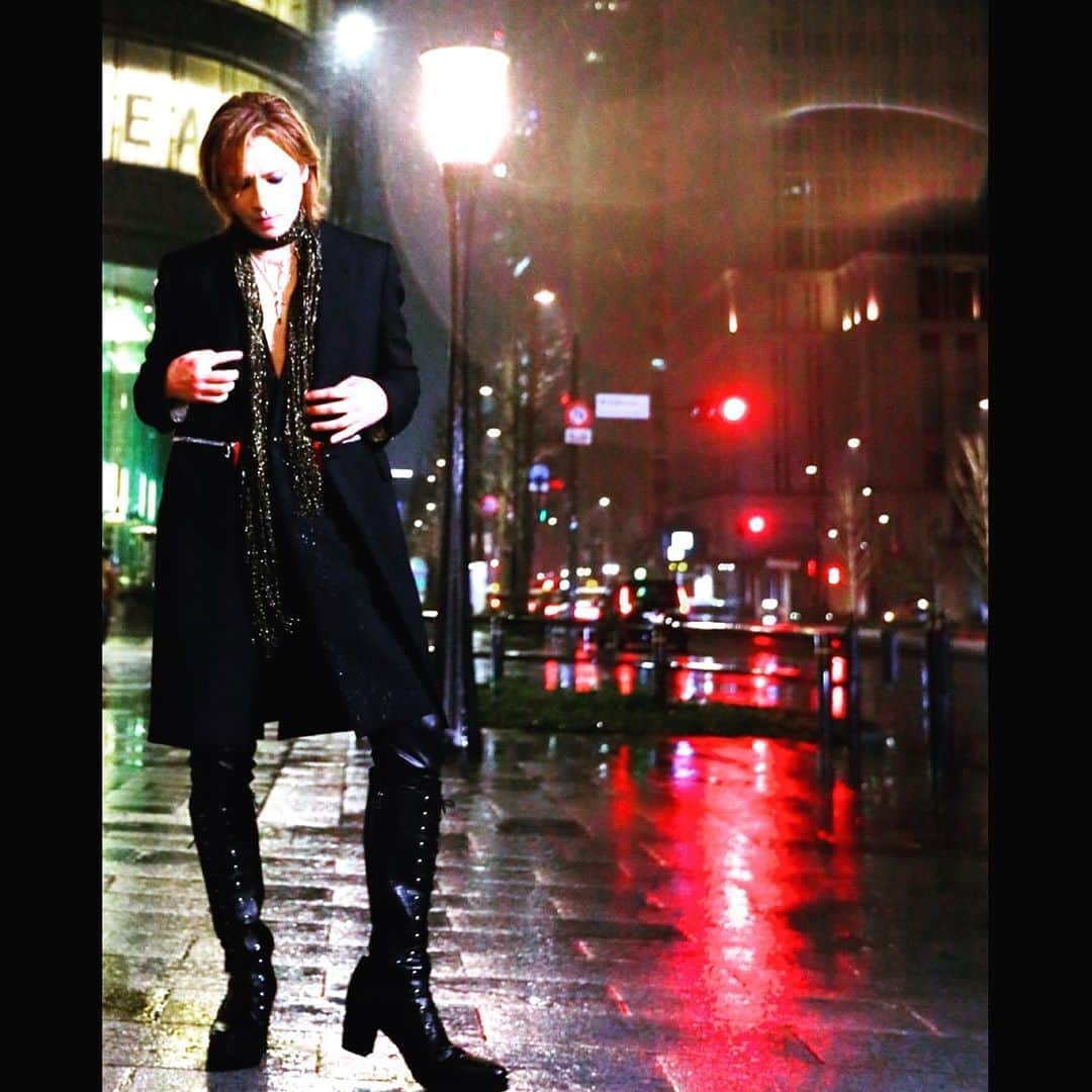 YOSHIKIさんのインスタグラム写真 - (YOSHIKIInstagram)「I miss #Tokyo. Miss my friends, miss my fans. Xx #yoshiki」7月20日 21時23分 - yoshikiofficial