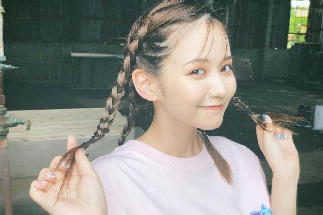 高橋有紀のインスタグラム：「かわいかった💕 @sugar_79  #hairmake #osakana_yuki  #佐藤ノア #fxxingrabbits  #xlarge」