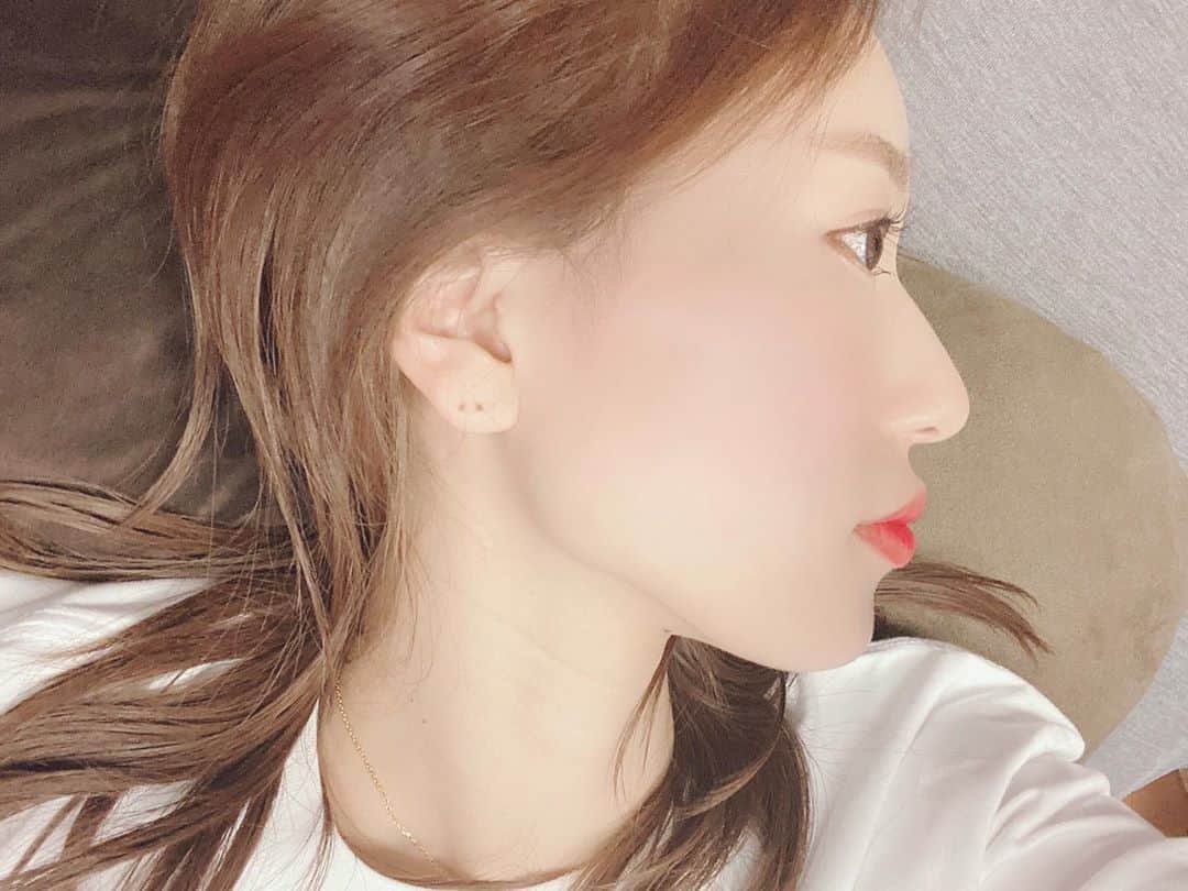 小林香菜さんのインスタグラム写真 小林香菜instagram 横顔 やっぱりエラ張ってるなぁ エラ呼吸出来そう 笑 そろそろメンテナンスしたいけど病院なぁ 横顔 エラ ボトックス プチ整形 7月日 22時21分 Kanaful