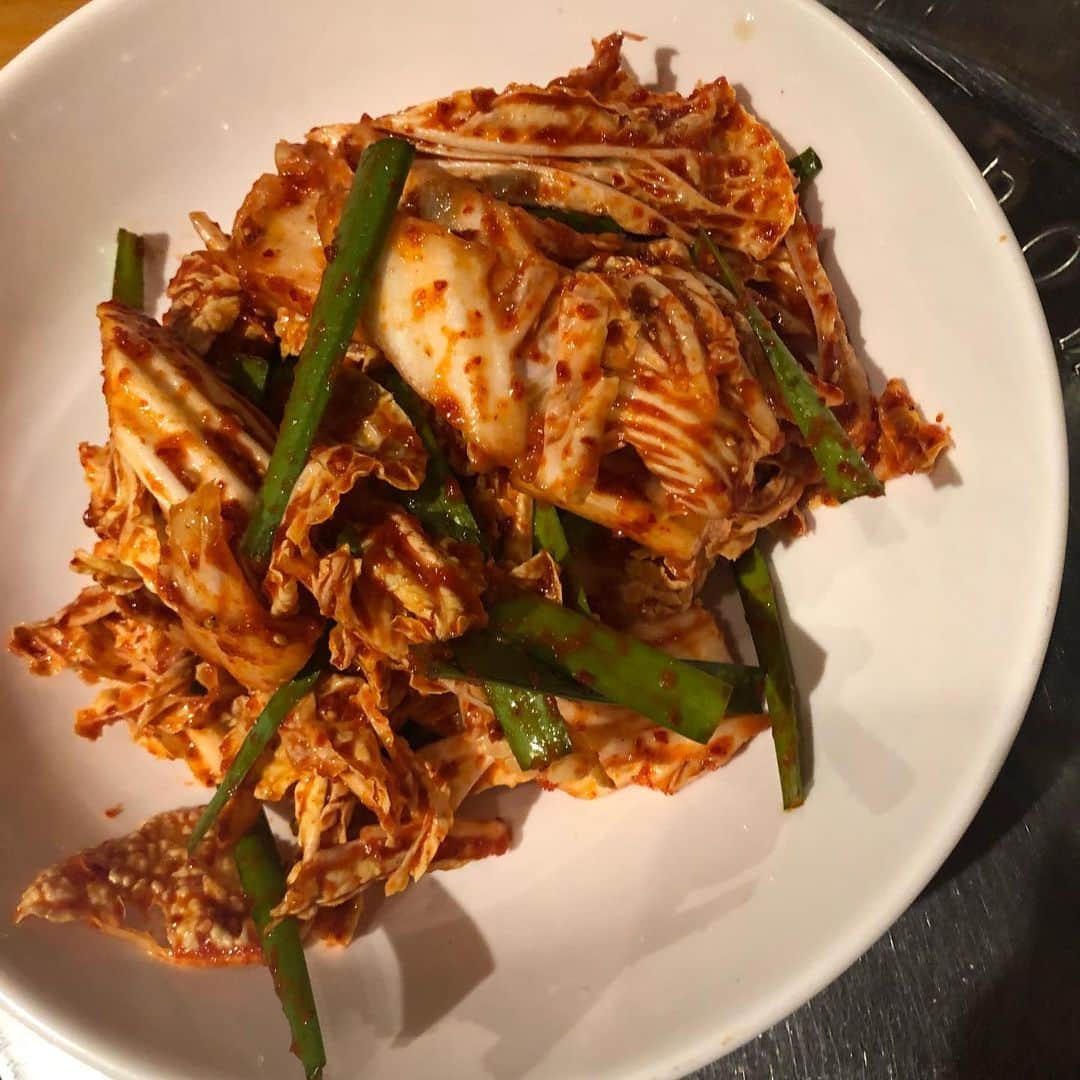 ヨネスケさんのインスタグラム写真 - (ヨネスケInstagram)「恵比寿にある韓国料理「ソナム」生キムチがパリパリで、ちょい辛で、初めて食べたが、旨い！ #韓国料理#ソナム#恵比寿#生キムチ#カムジャタン#焼きニンニク」7月20日 22時52分 - yonesuke5656