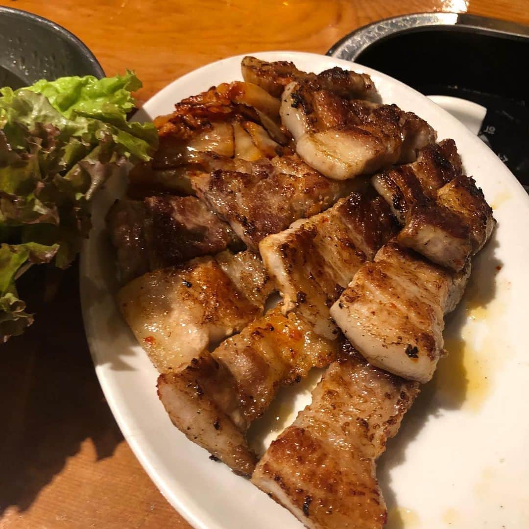 ヨネスケさんのインスタグラム写真 - (ヨネスケInstagram)「恵比寿にある韓国料理「ソナム」生キムチがパリパリで、ちょい辛で、初めて食べたが、旨い！ #韓国料理#ソナム#恵比寿#生キムチ#カムジャタン#焼きニンニク」7月20日 22時52分 - yonesuke5656