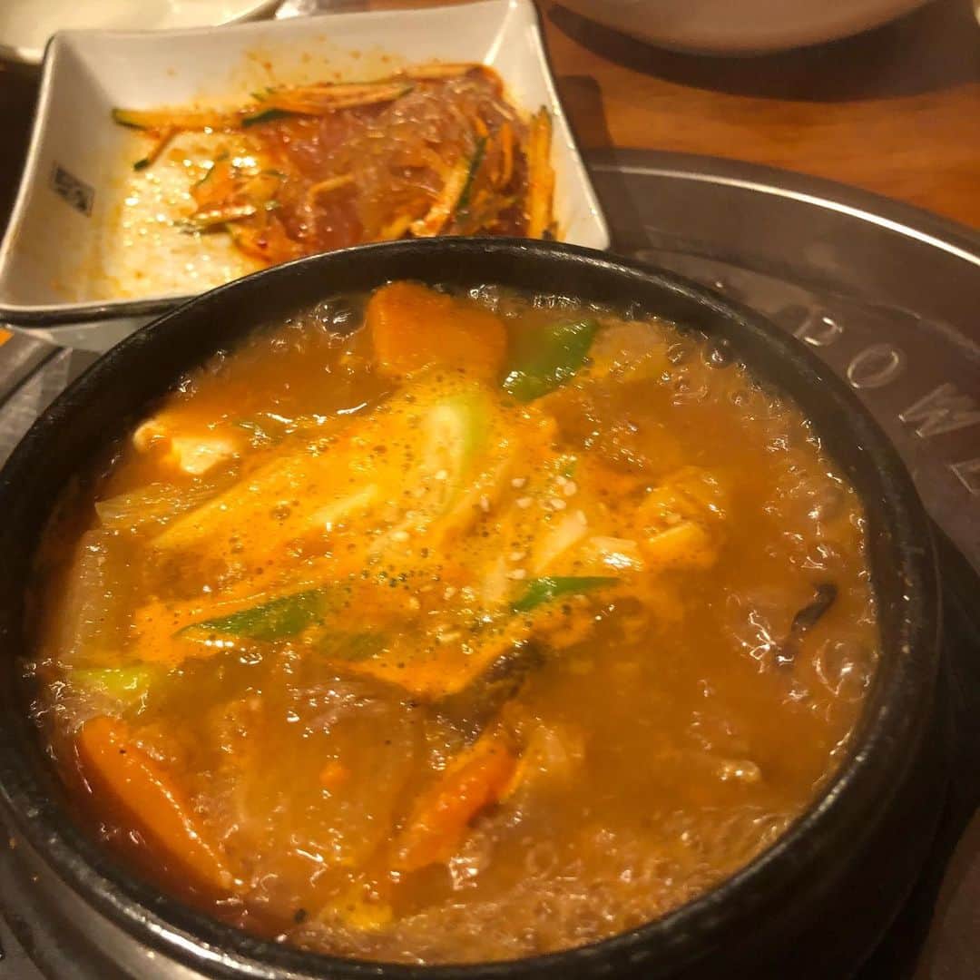 ヨネスケさんのインスタグラム写真 - (ヨネスケInstagram)「恵比寿にある韓国料理「ソナム」生キムチがパリパリで、ちょい辛で、初めて食べたが、旨い！ #韓国料理#ソナム#恵比寿#生キムチ#カムジャタン#焼きニンニク」7月20日 22時52分 - yonesuke5656