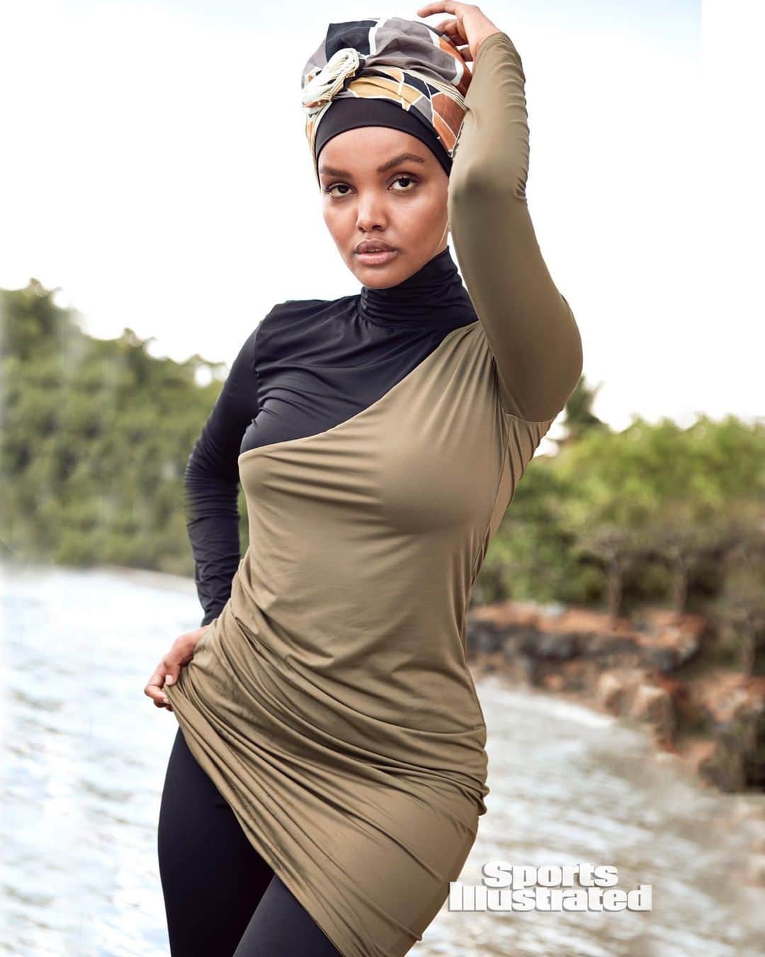 Sports Illustrated Swimsuitさんのインスタグラム写真 - (Sports Illustrated SwimsuitInstagram)「“For me, this is quite personal.  Wearing a burkini in my state’s Miss USA pageant launched my career at the end of 2016, so to be able to wear a burkini again on the iconic pages of Sports Illustrated Swim has been a full circle moment.  It means that I can wear a fully covered modest swimsuit, next to a woman wearing a two piece bikini and we can both be celebrated and show young girls and women around the world that you can just be you and that’s good enough.  There is no need to conform; everyone is accepted.  So let’s all remember, “Don’t change yourself, change the game!” The SI brand continues to be at to forefront of inclusion and showcasing the diversity of beauty and is committed to not letting that be a trend.” Halima Aden @halima   Tune in today at 3:30 PM ET // 12:30 PM PT for a conversation about beauty and culture with Halima and Allure’s EIC, Michelle Lee live on @si_swimsuit and @allure ❤️ @halima @allure @heymichellelee   @godomrep @sublimesamana #godomrep #sublimesamana」7月20日 23時00分 - si_swimsuit