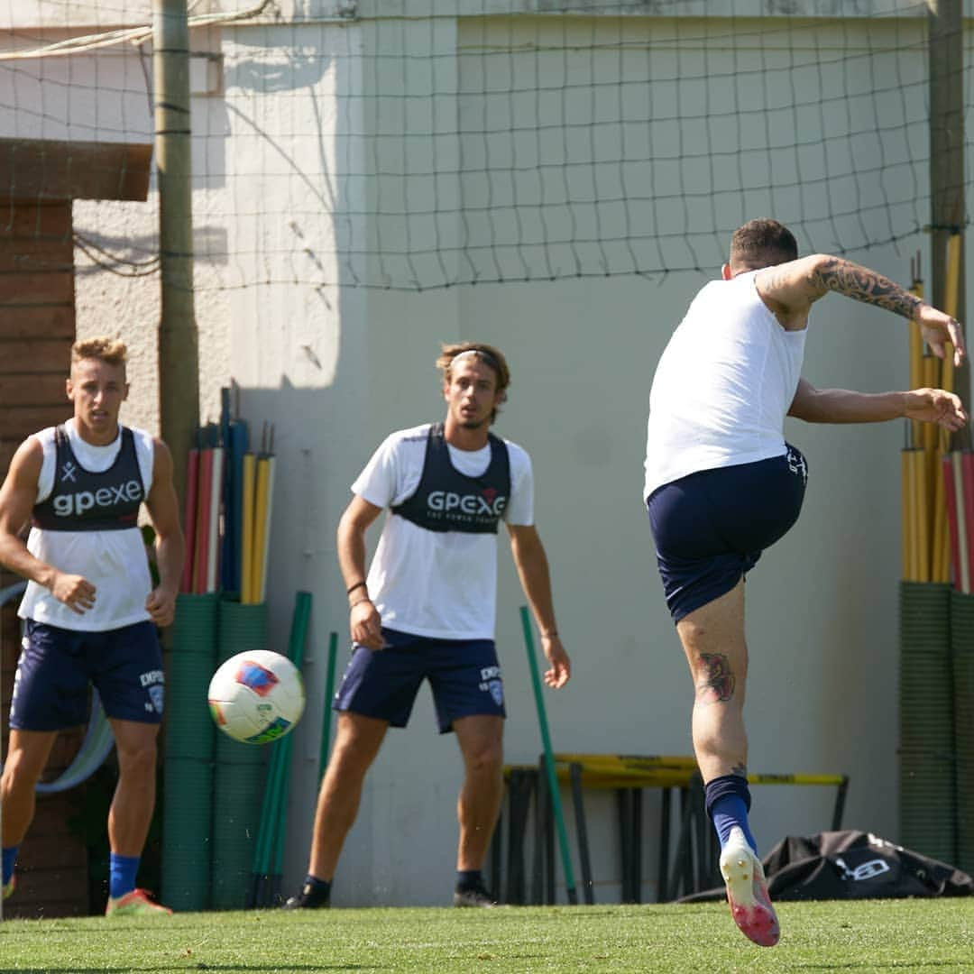 エンポリFCさんのインスタグラム写真 - (エンポリFCInstagram)「📸📸📸 Azzurri al lavoro questa mattina al Sussidiario in vista della gara di venerdì sera contro la Salernitana」7月20日 23時03分 - empoli_fc_official