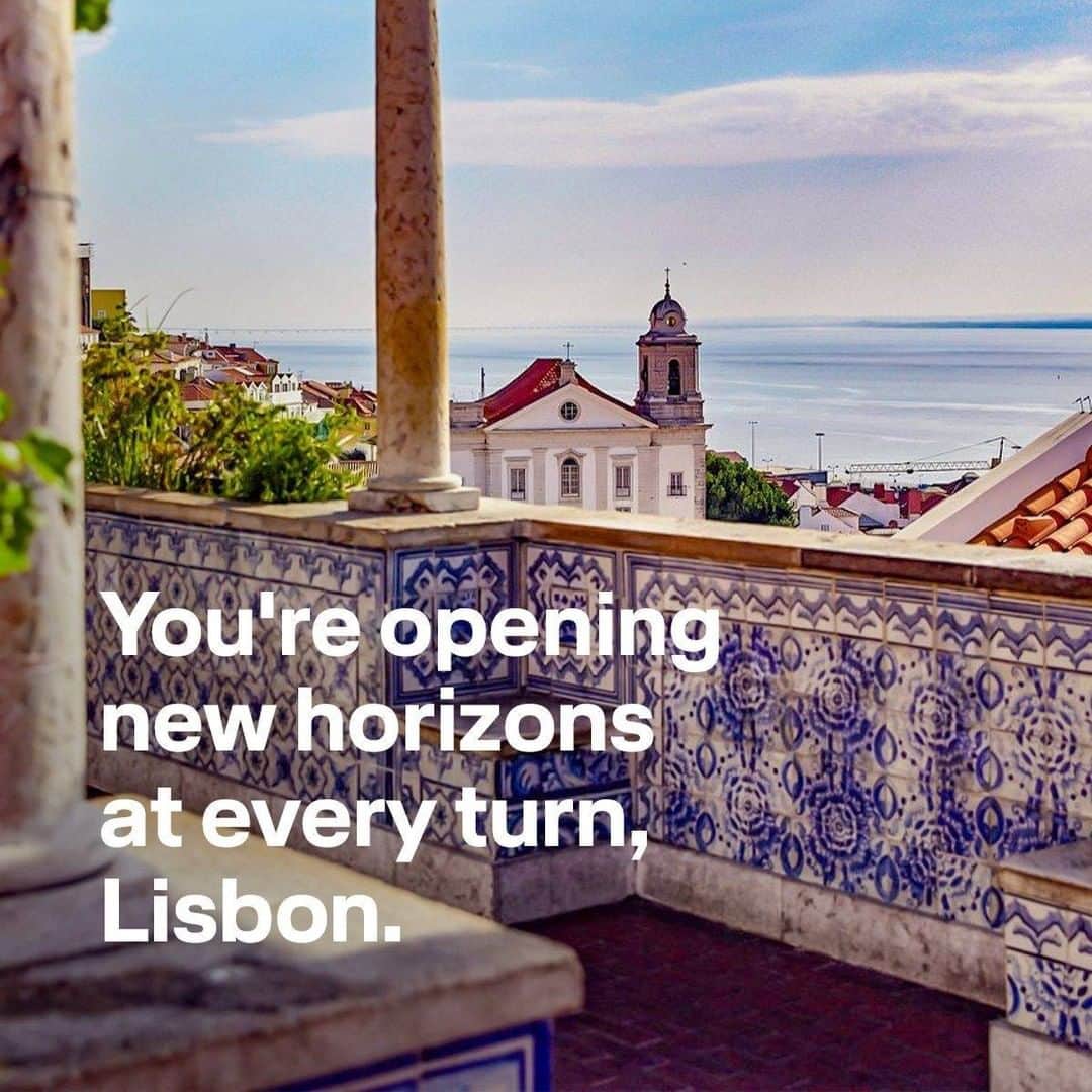 ルフトハンザさんのインスタグラム写真 - (ルフトハンザInstagram)「Lisbon awaits you with endless spectacular views over a fascinating city. #HappyToSeeYouAgain」7月20日 23時56分 - lufthansa