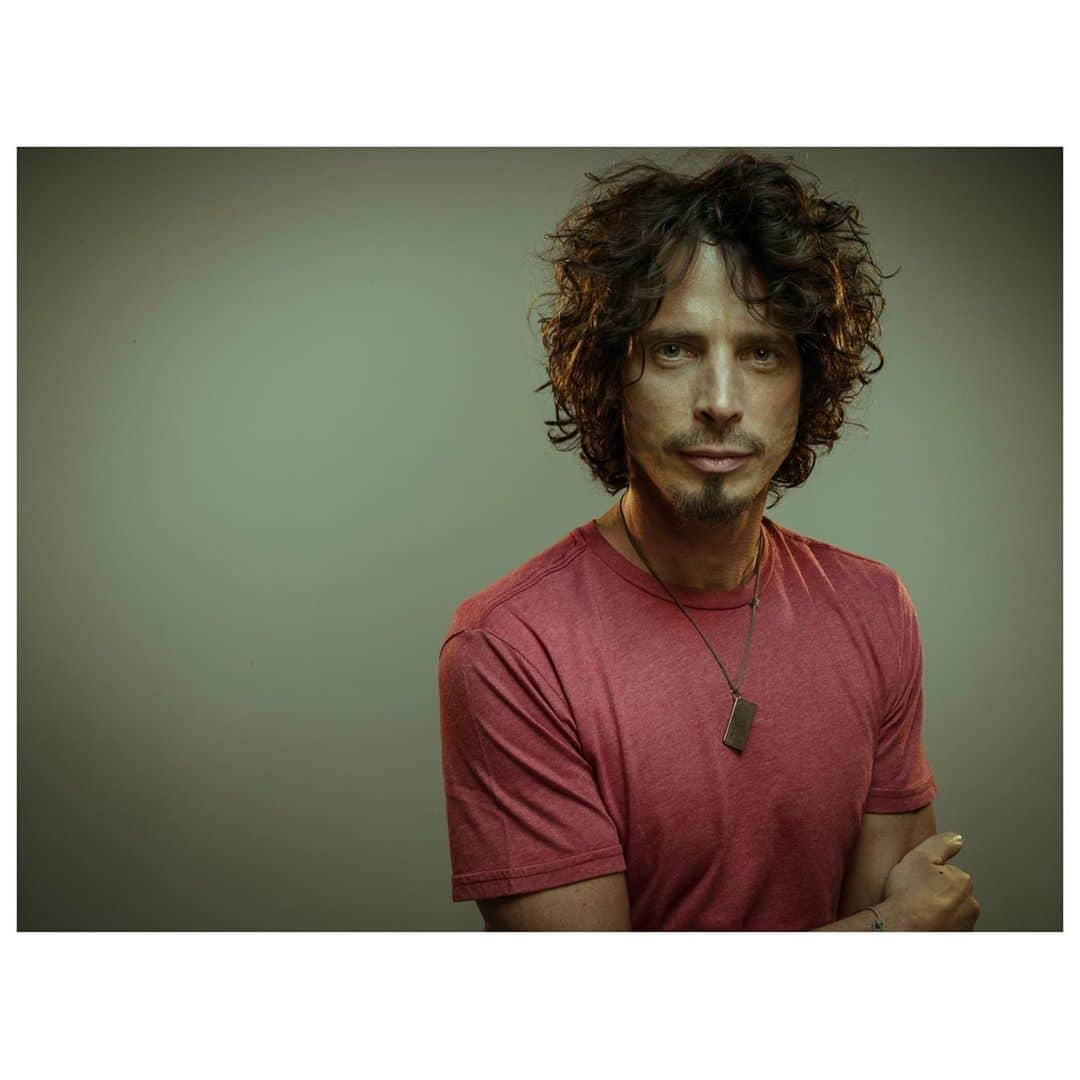 ランドール・スラヴィンさんのインスタグラム写真 - (ランドール・スラヴィンInstagram)「Happy Birthday Chris Cornell. You are so missed by so many. #noonesingslikeyouanymore」7月21日 0時09分 - randallslavin