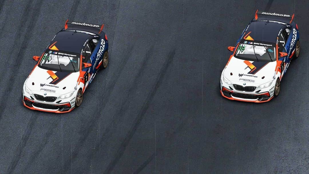 ロマン・グロージャンのインスタグラム：「No @f1 race this week but we have the RFactor 2 BMW M2 Cup Round 7 with our three beauties… follow us on Twith.tv/r8gesports   #r8gesports #esports #simracing #r8g #racing #rfactor2 #BMWSim #esports #motorsport #gaming #simulator #simracer #racingsimulator #esport #race #mindmaze #predatorgaming #soccercoin #pragacars #richardmile #ibanfirst #simlab #gopro  @bmwmotorsport @r8gesports」