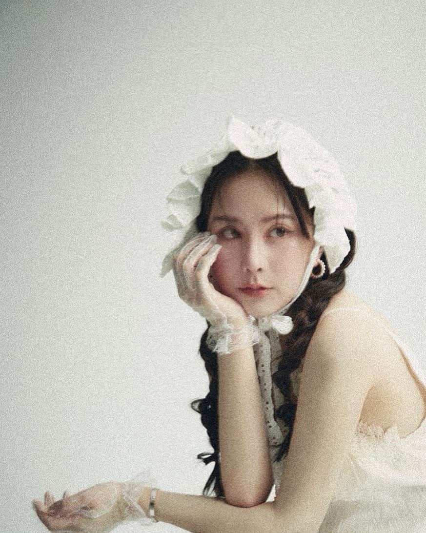 Abby Chenのインスタグラム：「每一天都不容易🤍」