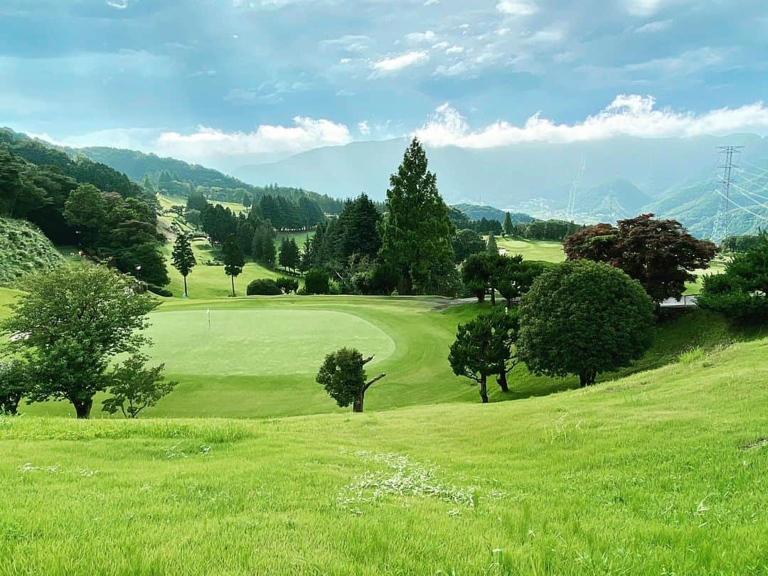 石原亜弥のインスタグラム：「⛳️ 早く次行きたい…」