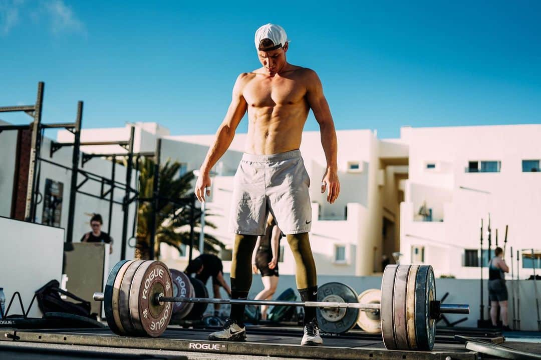 トーマス・レーラーさんのインスタグラム写真 - (トーマス・レーラーInstagram)「Back at it. 💪🏼⚙️ How did your #mymondayworkout go? I started with a nice series of different lifts and a quite heavy core focus for the next weeks 🤞🏼🔥 #core #focusweek #workoutmode #mondayworkout #grind #tokyo2021」7月21日 1時10分 - thomasroehler