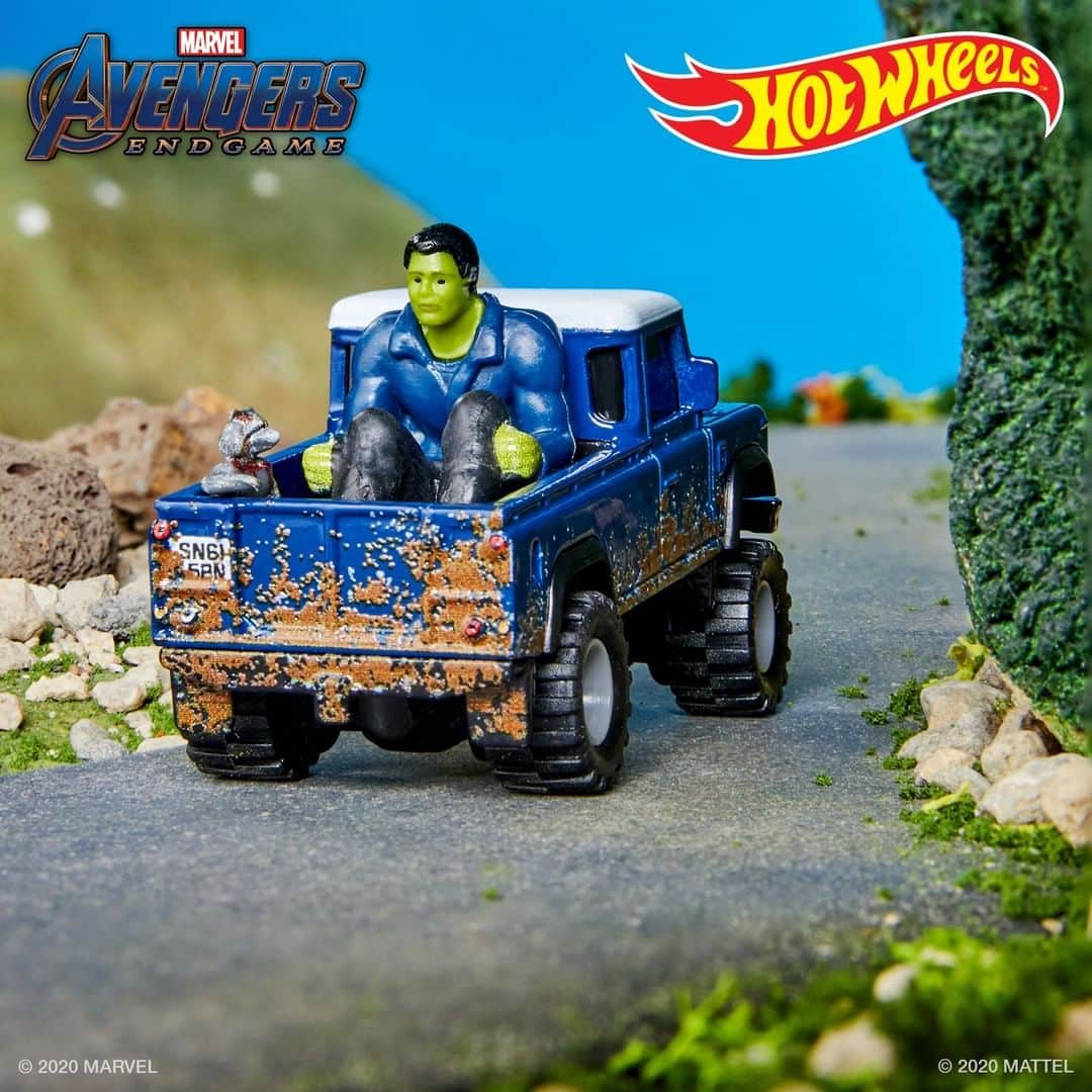 Mattelさんのインスタグラム写真 - (MattelInstagram)「As seen in Marvel Studios’ Avengers: Endgame, the Land Rover Defender 110 Pickup Truck hitches its way as a @hotwheelsofficial #SDCCatHome exclusive. Available on 7/23, 9am PT on @MattelCreations. #HotWheels」7月21日 1時31分 - mattel