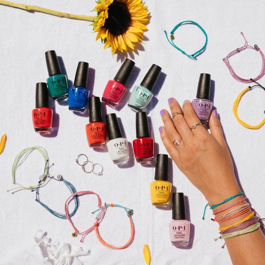 OPIさんのインスタグラム写真 - (OPIInstagram)「🌈GIVEAWAY 🌈 O.M.G. 🍉🌈🦋✨ Today, we're teaming up with our friends at @puravidabracelets to make ONE lucky winner's summer a little more colorful! 🎨 ONE lucky winner will receive 12 of our iconic rainbow shades PLUS $100 worth of colorful Pura Vida goodies! 💅✨ ---  Here's How to Enter:  1. Like this photo ♥️  2. Follow @opi & @puravidabracelets 📲 3. Tag someone who lights up your life in the comments! 🌈   Every comment is an additional entry! 😉 --- Must be following for valid entry. US only. Winner will be announced in the captions, 7/24. Good luck! #livefree #puravidabracelets #giveaway #opiobsessed #coloristheanswer」7月21日 2時00分 - opi