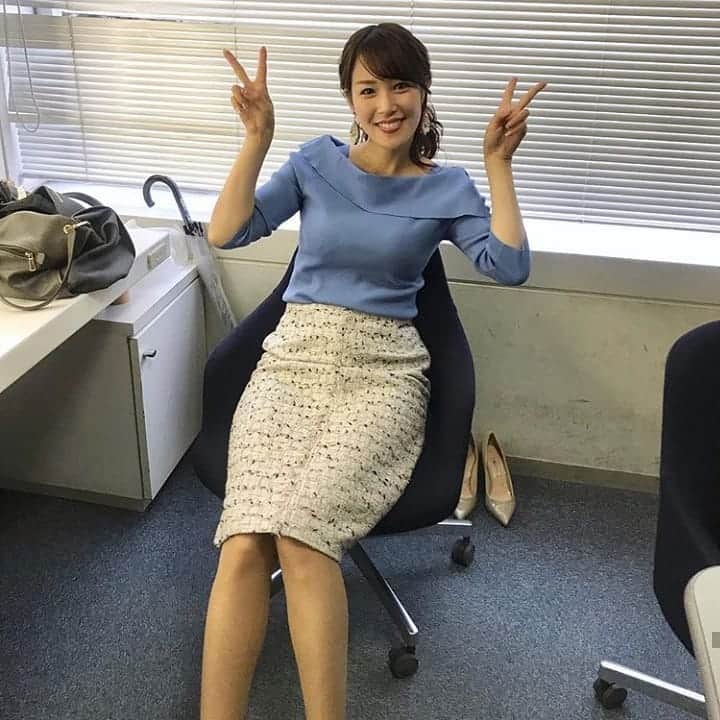 のインスタグラム：「#鷲見玲奈 アナ♪  #女子アナ  #アナウンサー #セントフォース #美人 #美女 #可愛い #かわいい #カワイイ #女優 #モデル #アイドル  #髪型 #ファッション #cute #kawaii #asian #asiangirls #japan #japanese #japanesegirl #model #hairstyle #fashion #followme #フォロー #フォロー大歓迎 #フォローミー #いいね #얼짱」