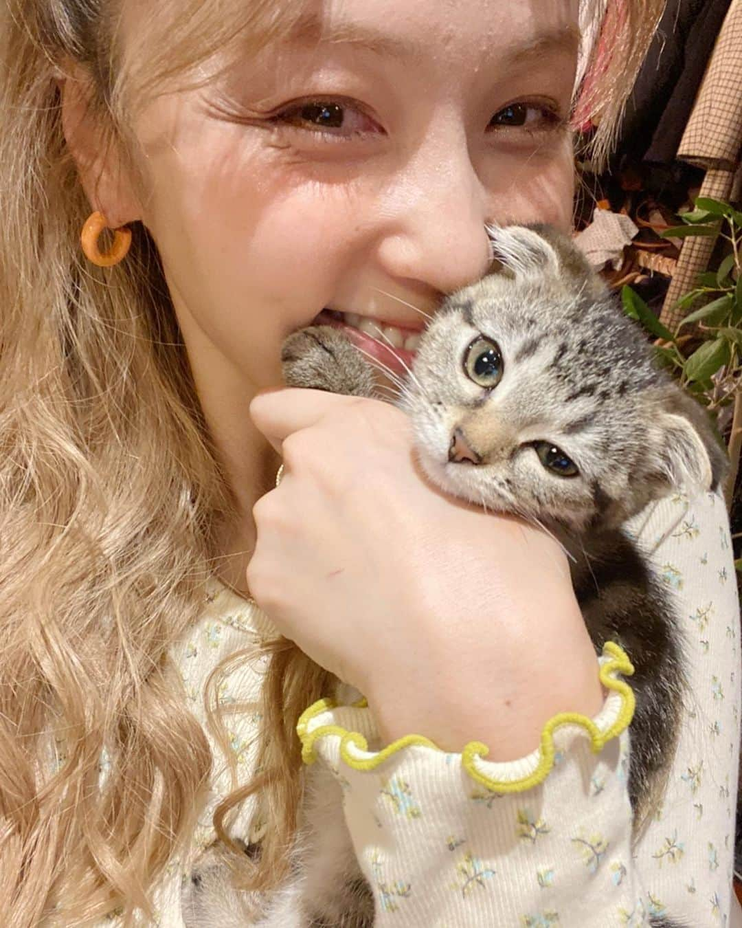 Ami さんのインスタグラム写真 - (Ami Instagram)「ペンペンは左目瞑りガチ。」7月21日 12時23分 - ami_dream05