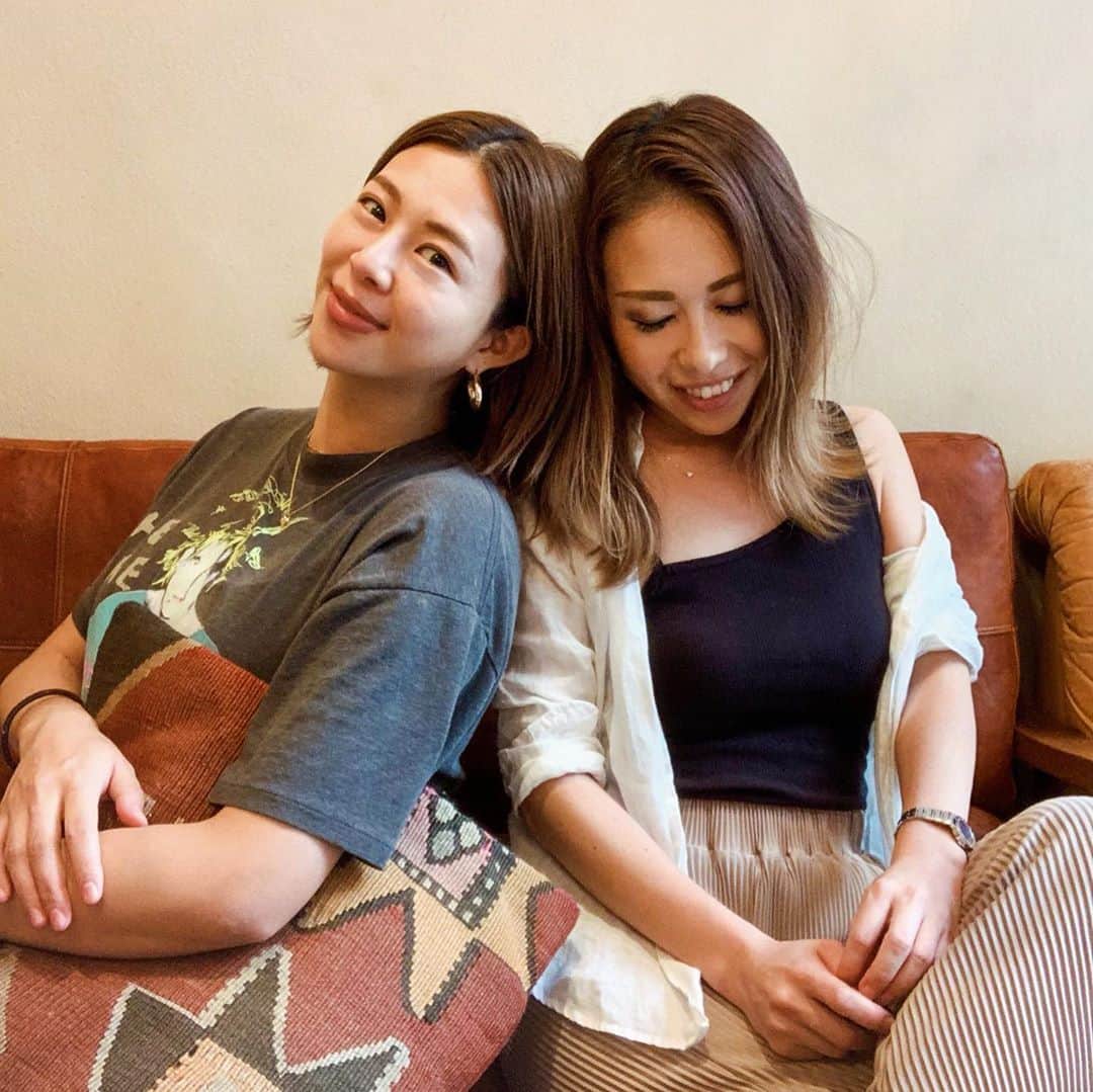 吉田夏海さんのインスタグラム写真 - (吉田夏海Instagram)「久々にマイに会えた🧡🧡🧡﻿ ﻿ なかなか会えなかったからその分の話が止まらず、ずーーーーっと話し続けてたらバイバイの時間があっという間にきちゃったよ😂﻿ ﻿ 話し足りないからまた近々会おう🌻✨w﻿  #tokyo﻿ #lunch ﻿ #cafe﻿ #friends ﻿ #girls﻿ ﻿ ﻿ ﻿」7月21日 12時59分 - natsumiiiiiiiiiii
