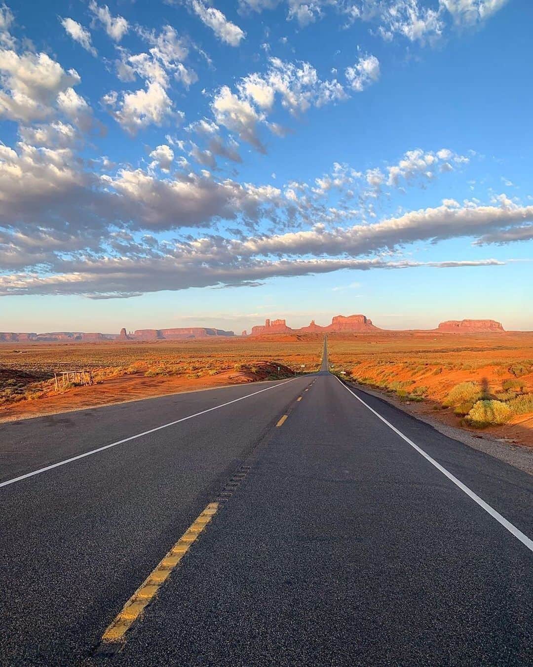 Ricoh Imagingのインスタグラム：「Posted @withregram • @kerrickjames5 Go West! Dawn patrol at Monument Valley, on Highway 163 in Utah.」