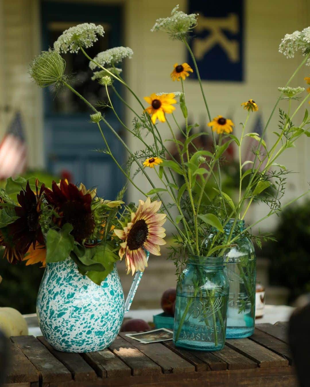 FOLKのインスタグラム：「I want to invite you to something I am hosting at my house in western Kentucky. I wanted to do a pop up shop that would allow us to bring in goods by our favorite makers as a way to support our maker friends and would bring handmade goods to my small community. Next weekend if you’re in western Kentucky stop by my house. We’ll have a big tent out front filled with the most wonderful selection of goods, gifts, and a few vintage finds. The details are all here and on our website. If you’re able to come please wear a mask. Actually masks are required, but I’m going to ask nicely. We have a few spots open in the classes if you’d like to attend any of the workshops. They will be taught outside and all proper social distancing and sanitization will be used. Classes are limited to eight people so we can ensure proper space and distance. Anyways, we’d love to have you.」