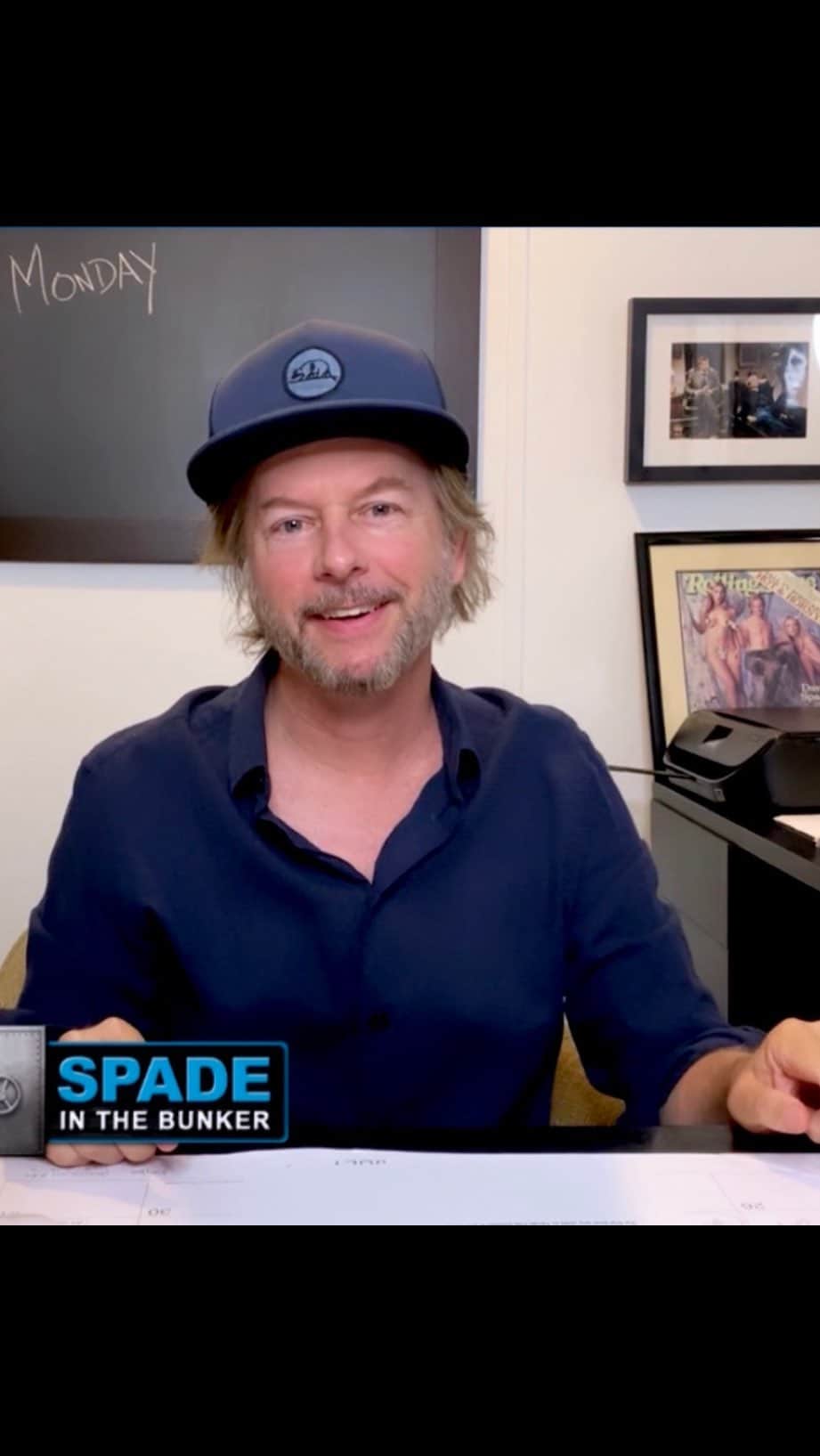 デヴィッド・スペードのインスタグラム：「I accidentally blab out an old @nbcsnl story regarding Stone Temple Pilots. Otherwise it’s pretty boring」