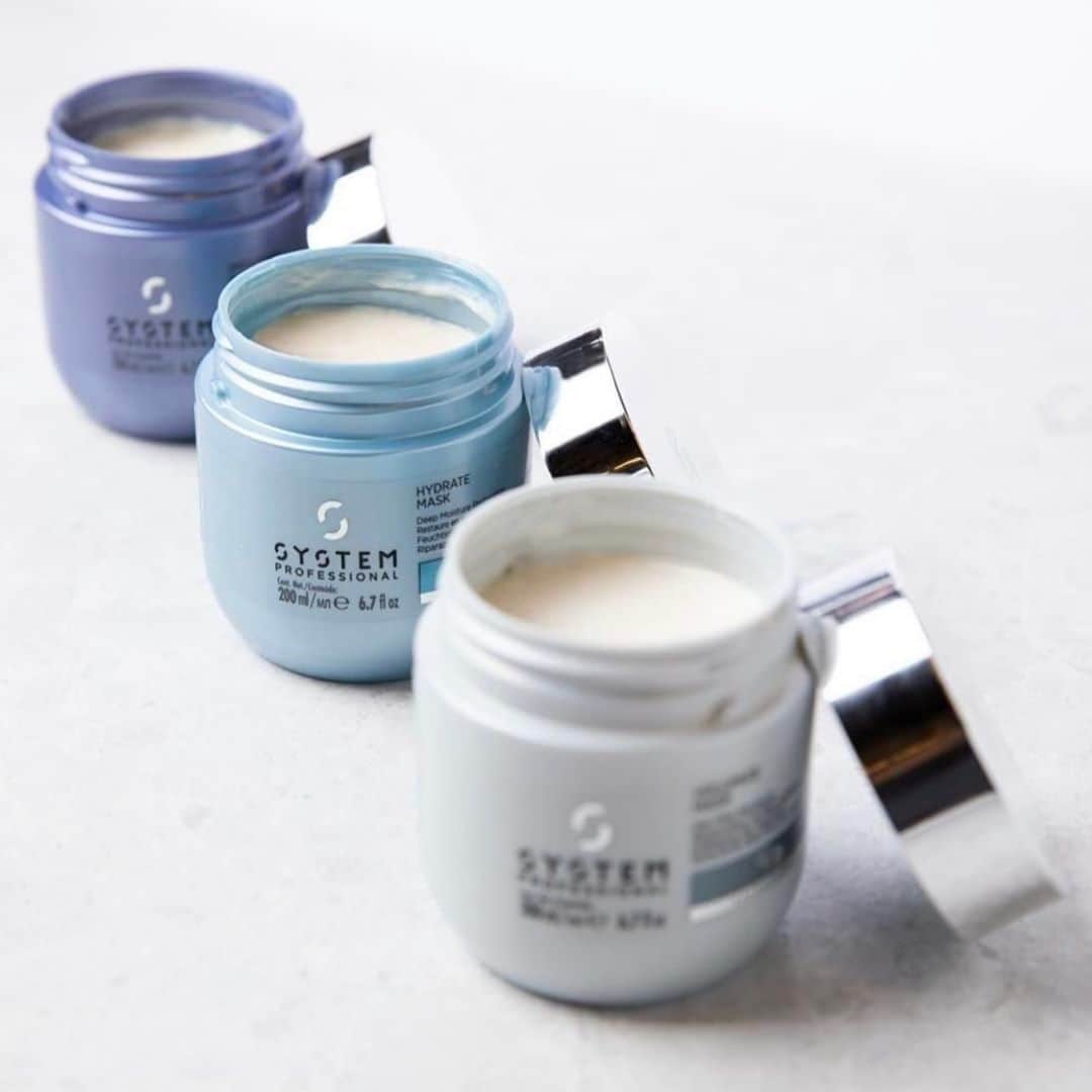 Wella Professionals Japanさんのインスタグラム写真 - (Wella Professionals JapanInstagram)「お一人お一人に適切なヘアケア方法や最適な製品があるのをご存知ですか？ システムプロフェッショナル取り扱いサロンで3,000万通りの中からあなたに合ったヘアケア方法を髪のプロフェッショナルと探してください。 ・ #systemprofessional #システムプロフェッショナル #システム #エナジーコード #デザインケア #プレステージケア ＃シャンプー ＃トリートメント #人生に色をつけよう #ウエラ #ウエラプロフェッショナル #ウエラ愛 #ウエラファミリー #ウエラヘア #ウエラ教育 #ヘアスタイリング #ヘアケア #ヘアカラー #イルミナカラー #イルミナ #コレストン #コレストンパーフェクト #コレストンパーフェクトプラス #美容師 #トレンドビジョン #TRENDVISION  ＠maina_cat」7月21日 9時00分 - wellapro_japan