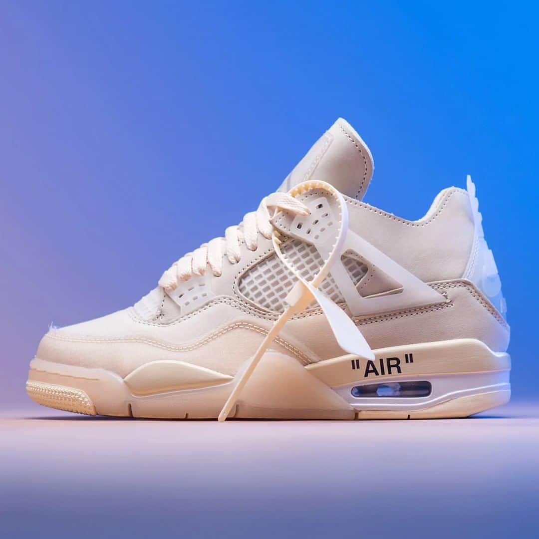 Sneaker Newsさんのインスタグラム写真 - (Sneaker NewsInstagram)「Store list for the Off-White x Air Jordan 4 has been updated. Link in bio to enter as many raffles as you can! Or test your luck with the Nike SNKRS Draw on July 25th. Link in bio for full details.」7月21日 9時01分 - sneakernews