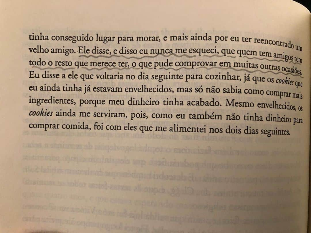 Alice Wegmannさんのインスタグラム写真 - (Alice WegmannInstagram)「a todos os meus, vocês sabem quem são: obrigada.  um defeito de cor, ana maria gonçalves #diadoamigo」7月21日 9時13分 - alicewegmann