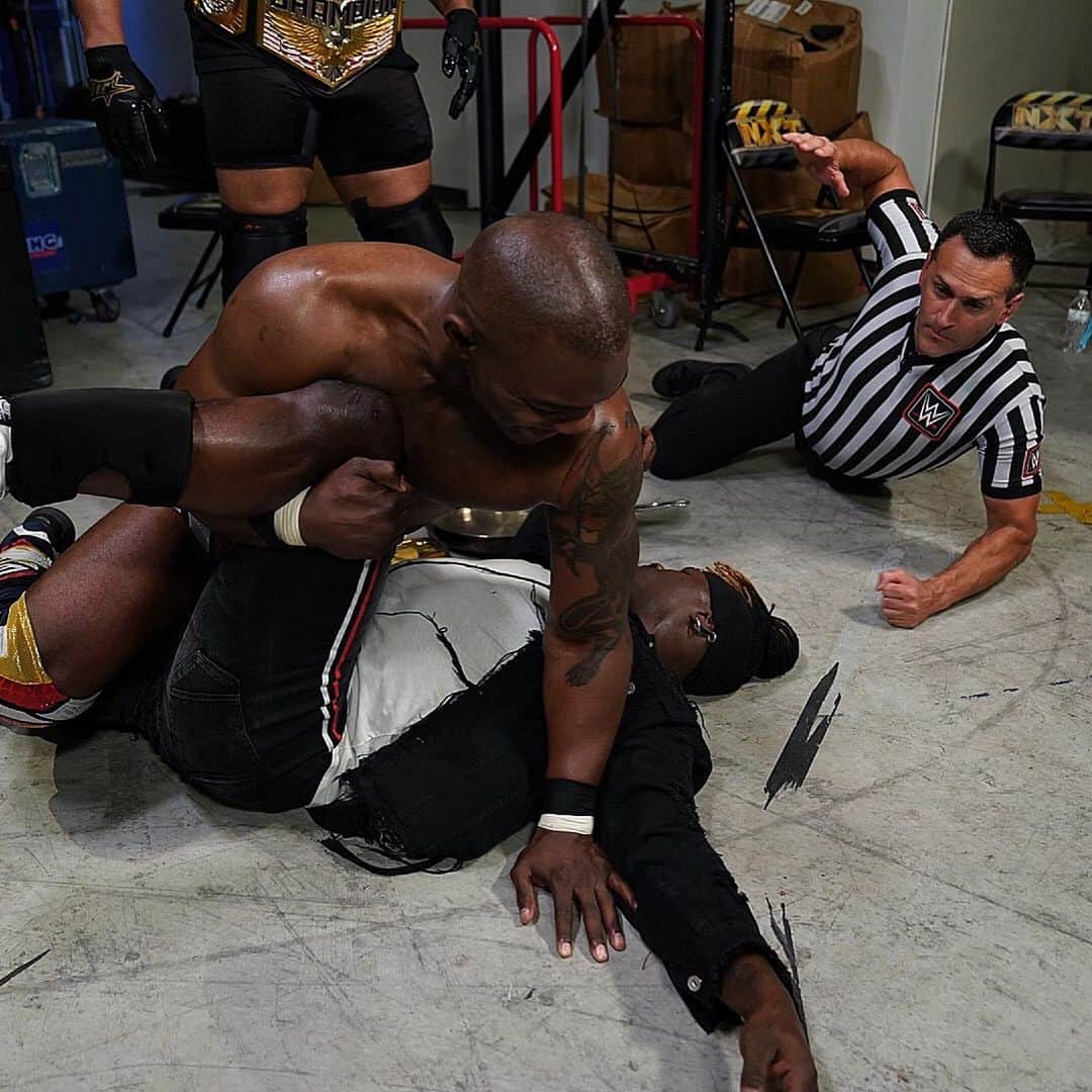 WWEさんのインスタグラム写真 - (WWEInstagram)「@sheltyb803 has become the NEW 24/7Champion!! Has Shelton officially aligned himself with @the305mvp and @bobbylashley? #WWERaw」7月21日 9時36分 - wwe