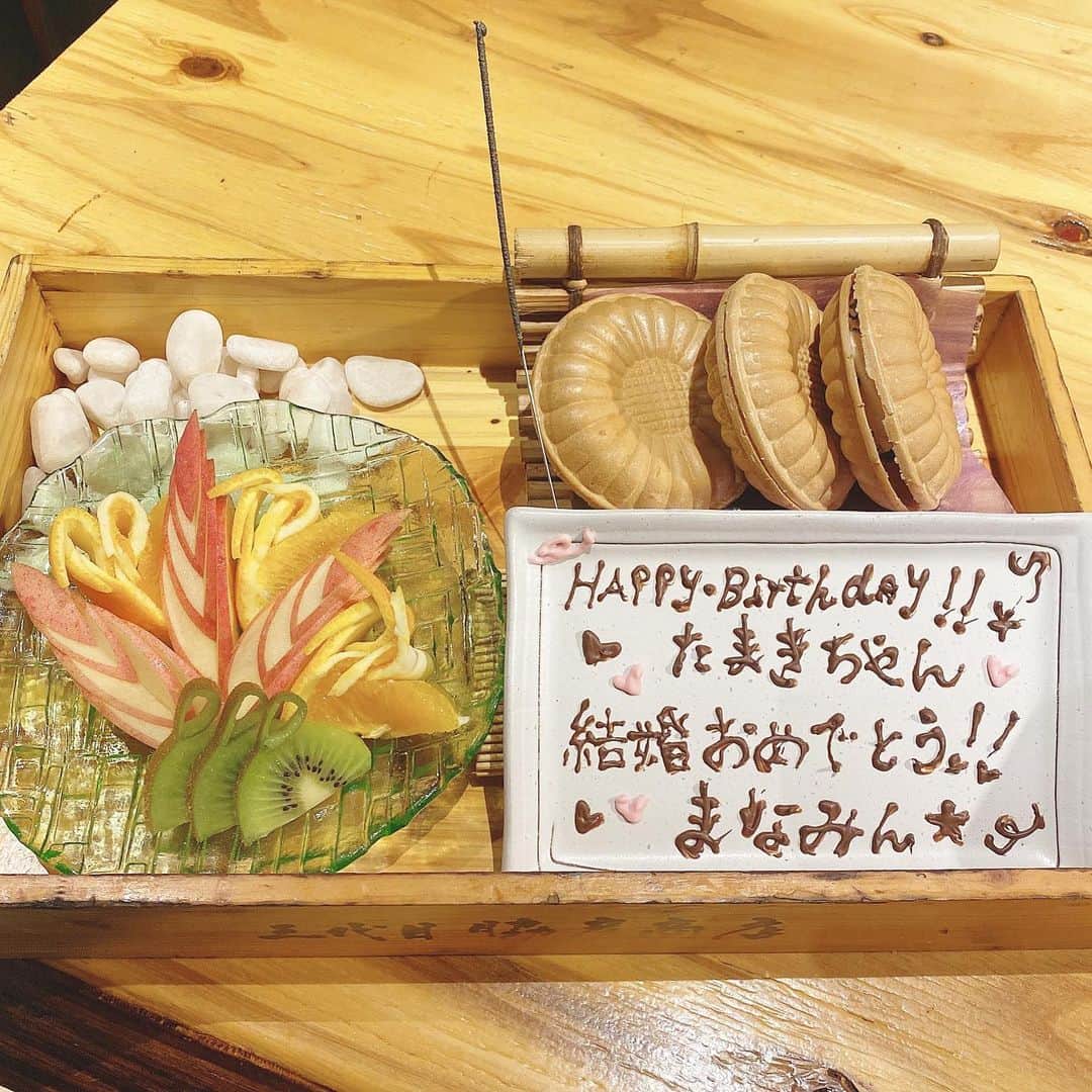 筒井愛実さんのインスタグラム写真 - (筒井愛実Instagram)「． あやちゃんが連れて行ってくれた @sandaime_wakihiko_shouten 🥩🐮✨ ． きーちゃんと3人で久しぶりのご飯楽しかった🍚 お肉もめっちゃ美味しいけど白ごはんも美味しすぎました🤤✨写真はほとんどあやちゃんがとってくれたものを使わせていただきました🤳笑 今度は旦那さんとも一緒に行きたいな👫🍽 あやちゃんありがとう✨ きーちゃんもお茶ありがとう🍵 ． #三代目脇彦商店 #大阪焼肉 #福島焼肉 来店は7月7日です🎋」7月21日 11時24分 - manamin_158cm