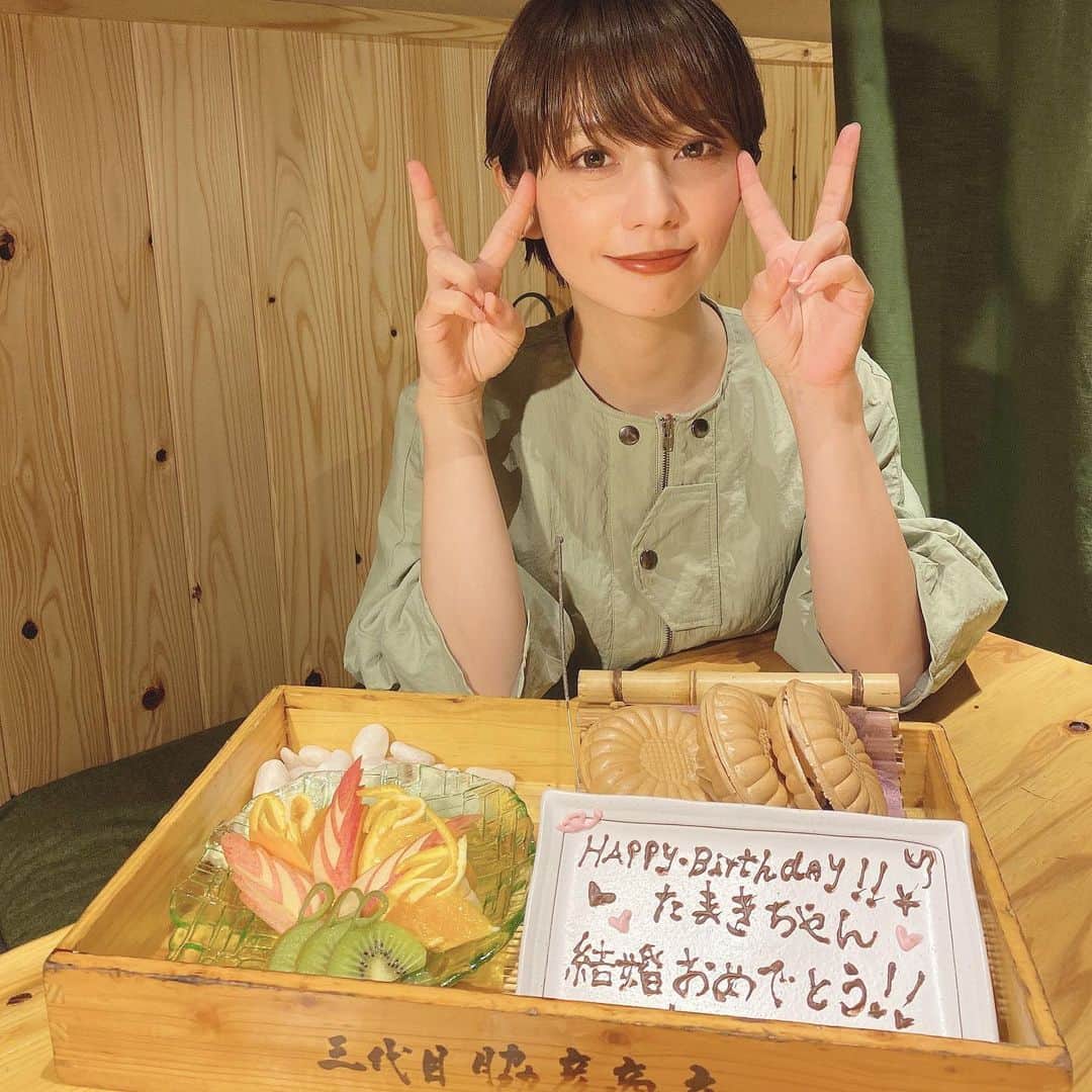 筒井愛実さんのインスタグラム写真 - (筒井愛実Instagram)「． あやちゃんが連れて行ってくれた @sandaime_wakihiko_shouten 🥩🐮✨ ． きーちゃんと3人で久しぶりのご飯楽しかった🍚 お肉もめっちゃ美味しいけど白ごはんも美味しすぎました🤤✨写真はほとんどあやちゃんがとってくれたものを使わせていただきました🤳笑 今度は旦那さんとも一緒に行きたいな👫🍽 あやちゃんありがとう✨ きーちゃんもお茶ありがとう🍵 ． #三代目脇彦商店 #大阪焼肉 #福島焼肉 来店は7月7日です🎋」7月21日 11時24分 - manamin_158cm