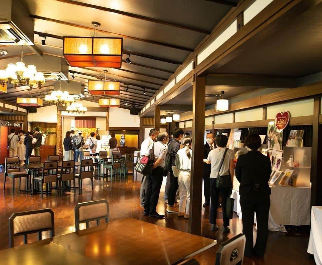 ブライダル・ホテル・旅館プロデュース【アルプラス】のグルメインスタ