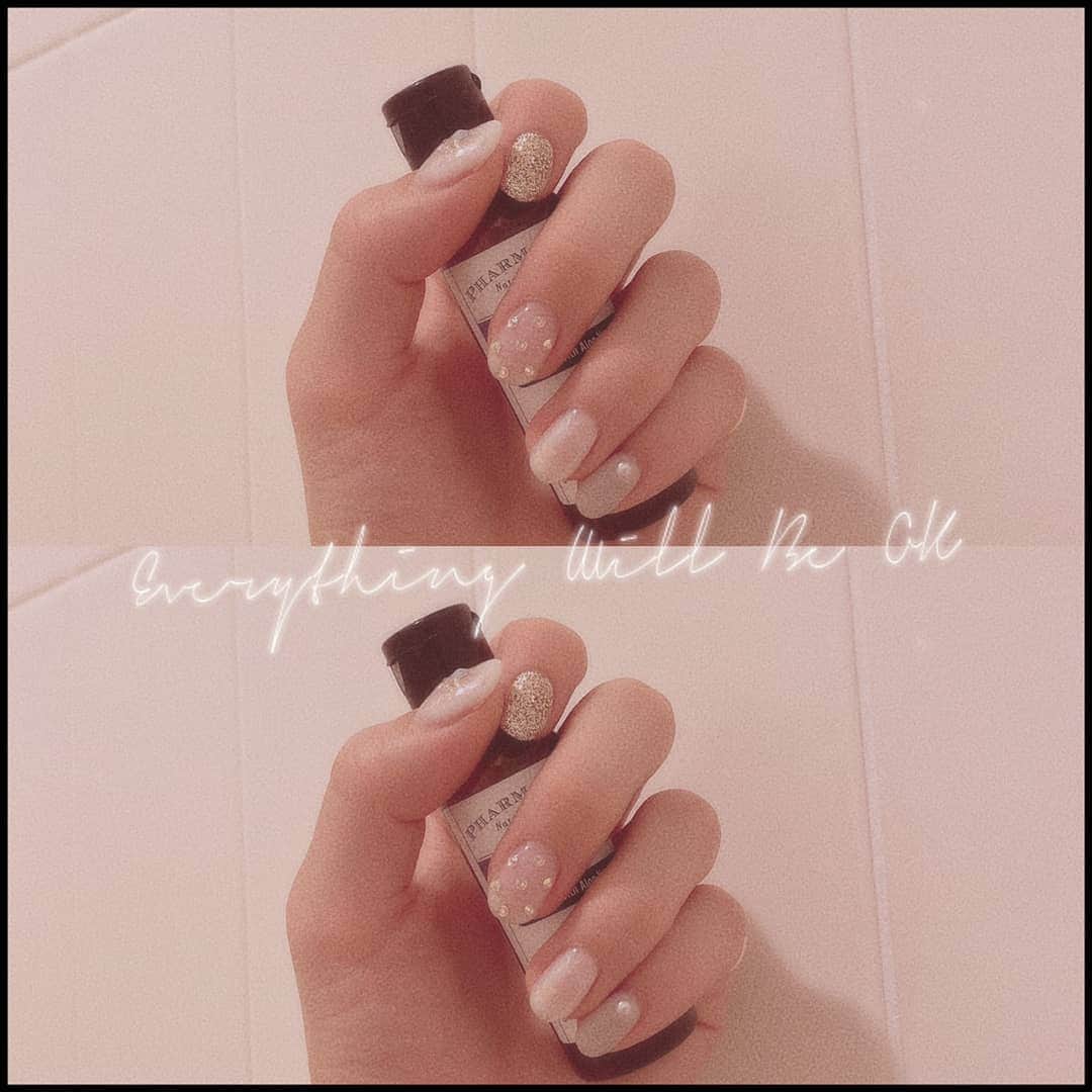 山本花織のインスタグラム：「． 新しいネイルがとってもかわいくてお気に入り💅」