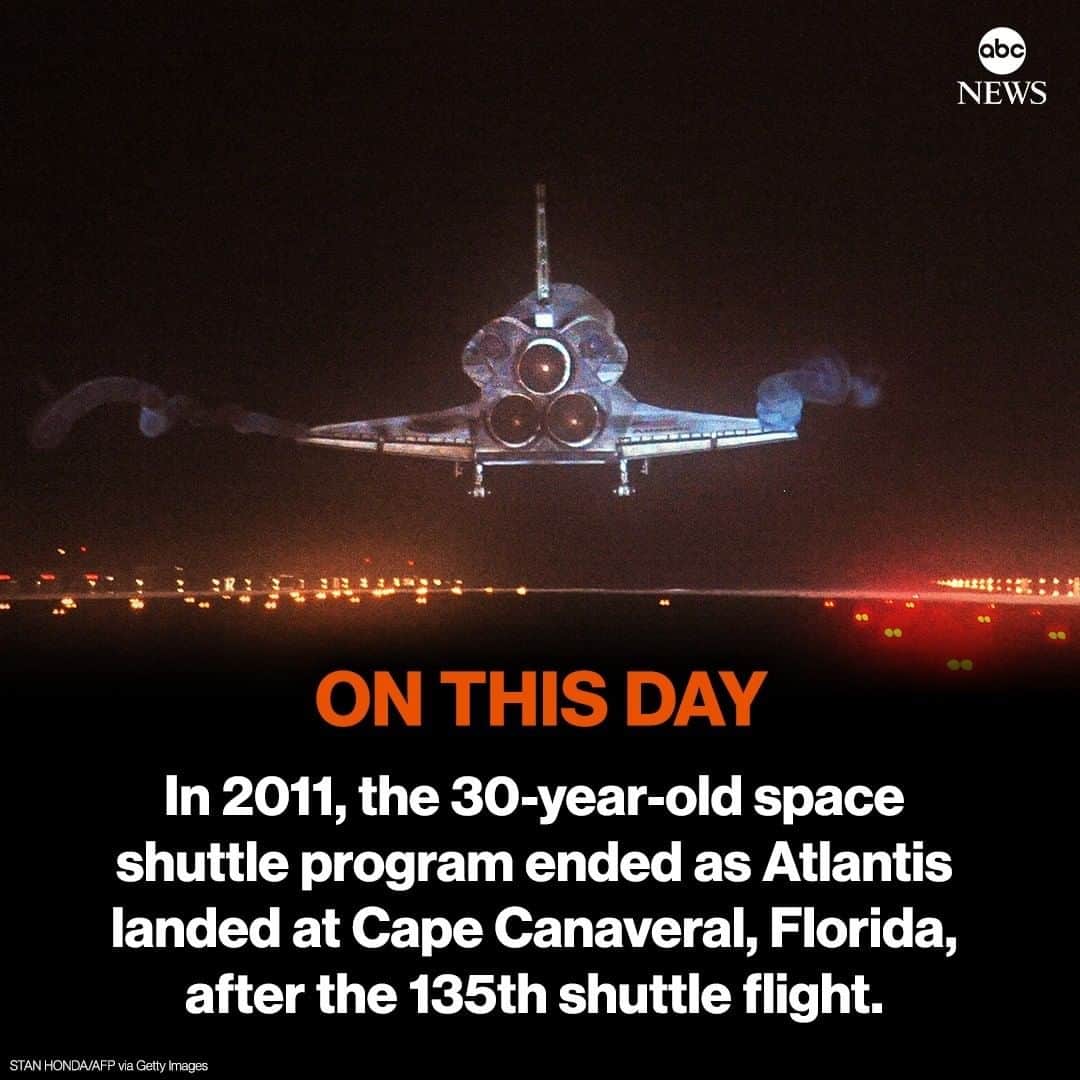 ABC Newsさんのインスタグラム写真 - (ABC NewsInstagram)「ON THIS DAY: In 2011, the 30-year-old space shuttle program ended as Atlantis landed at Cape Canaveral, Florida, after the 135th shuttle flight. #space #nasa #spaceshuttle #history #onthisday」7月21日 21時13分 - abcnews