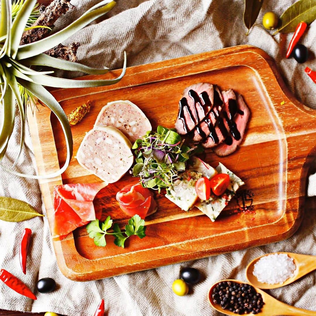 GRANADA SUITE（グラナダスィート福岡）のグルメインスタ