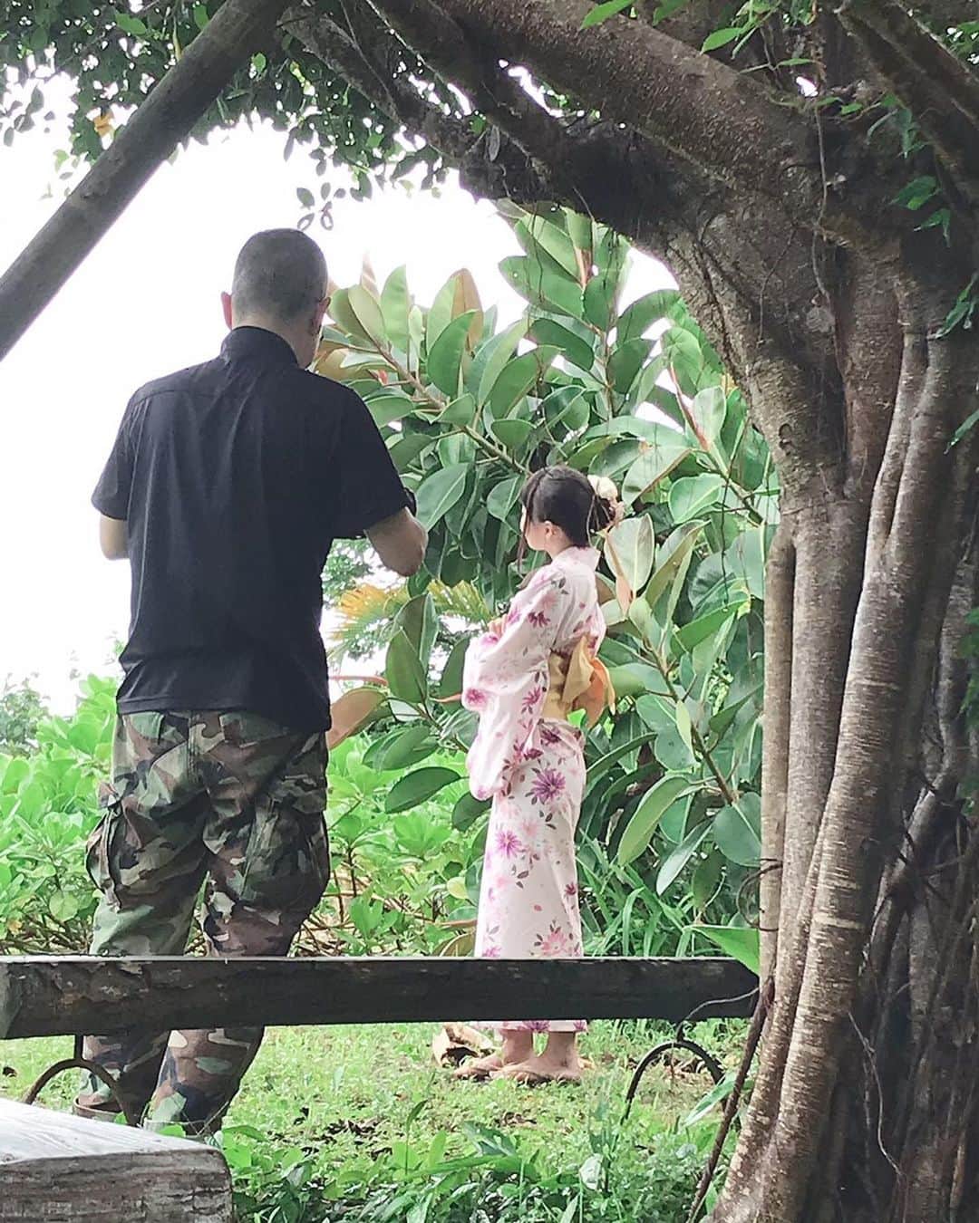 のインスタグラム：「写真集たのしかったなあ #沖縄 #１ｓｔ写真集 #また行きたい #枢木あおい #過去写 #行く時大体台風 #ラフテー丼たべたい #海ぶどうでも可」