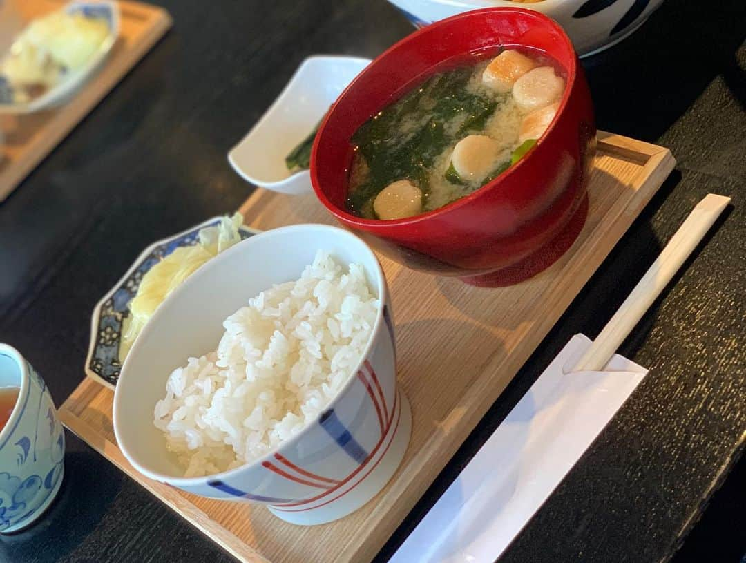 松村香織さんのインスタグラム写真 - (松村香織Instagram)「お友達と 軽井沢行ったときの🍴  酢重正之のランチ すっごく美味しかった🍚  調べたら東京や渋谷や 名古屋にもお店あった‼️  おすすめ〜  軽井沢また行きたいな❤  高校の友達と3人旅したの🚃  #過去pic #酢重正之 #軽井沢」7月21日 22時16分 - kaotan_0117