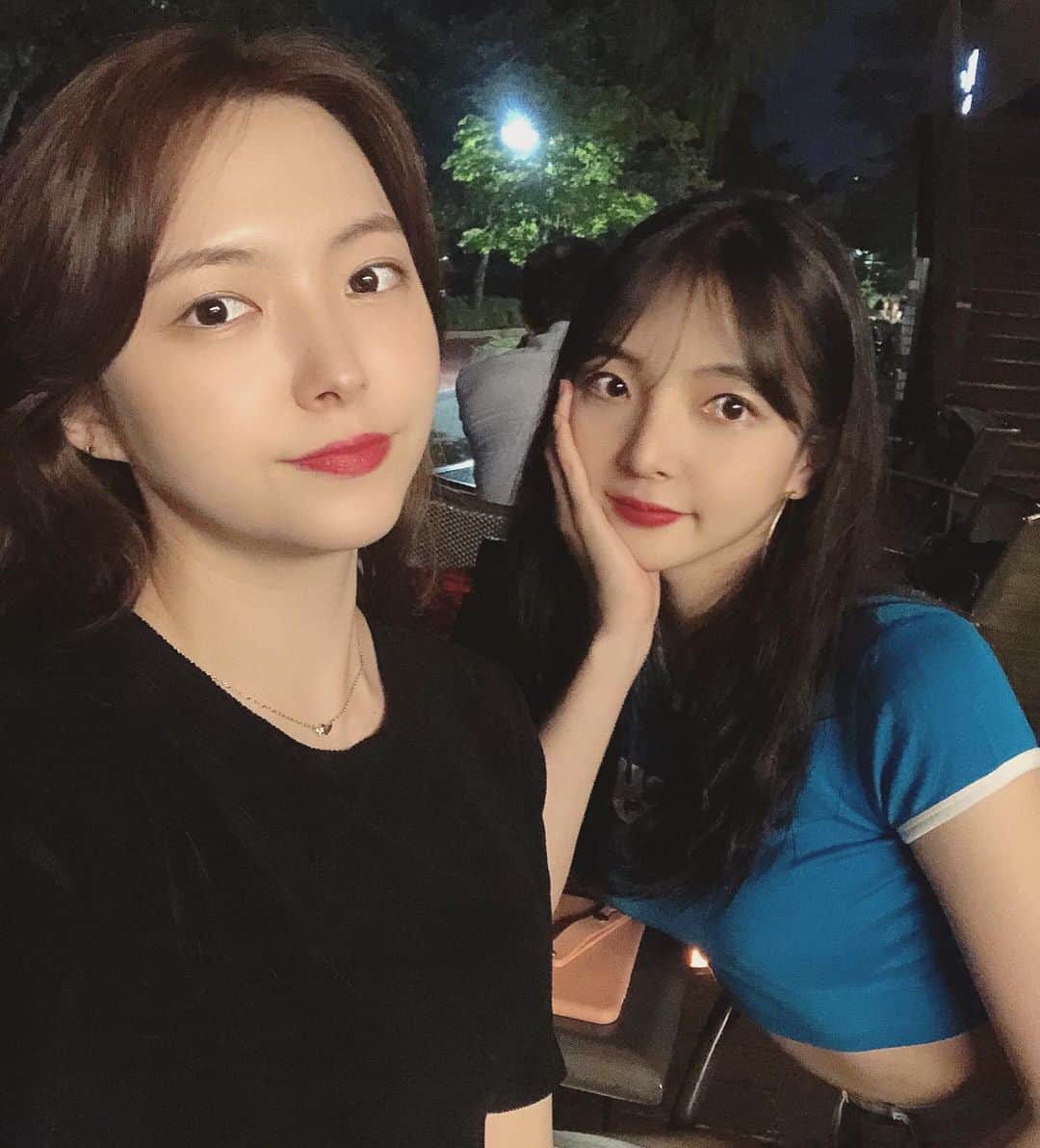 ユジョン のインスタグラム：「우리가 톰과 제리가 된다면, 당연히 내가 제리겠지? 항상 🐻아운 내언니🤎」
