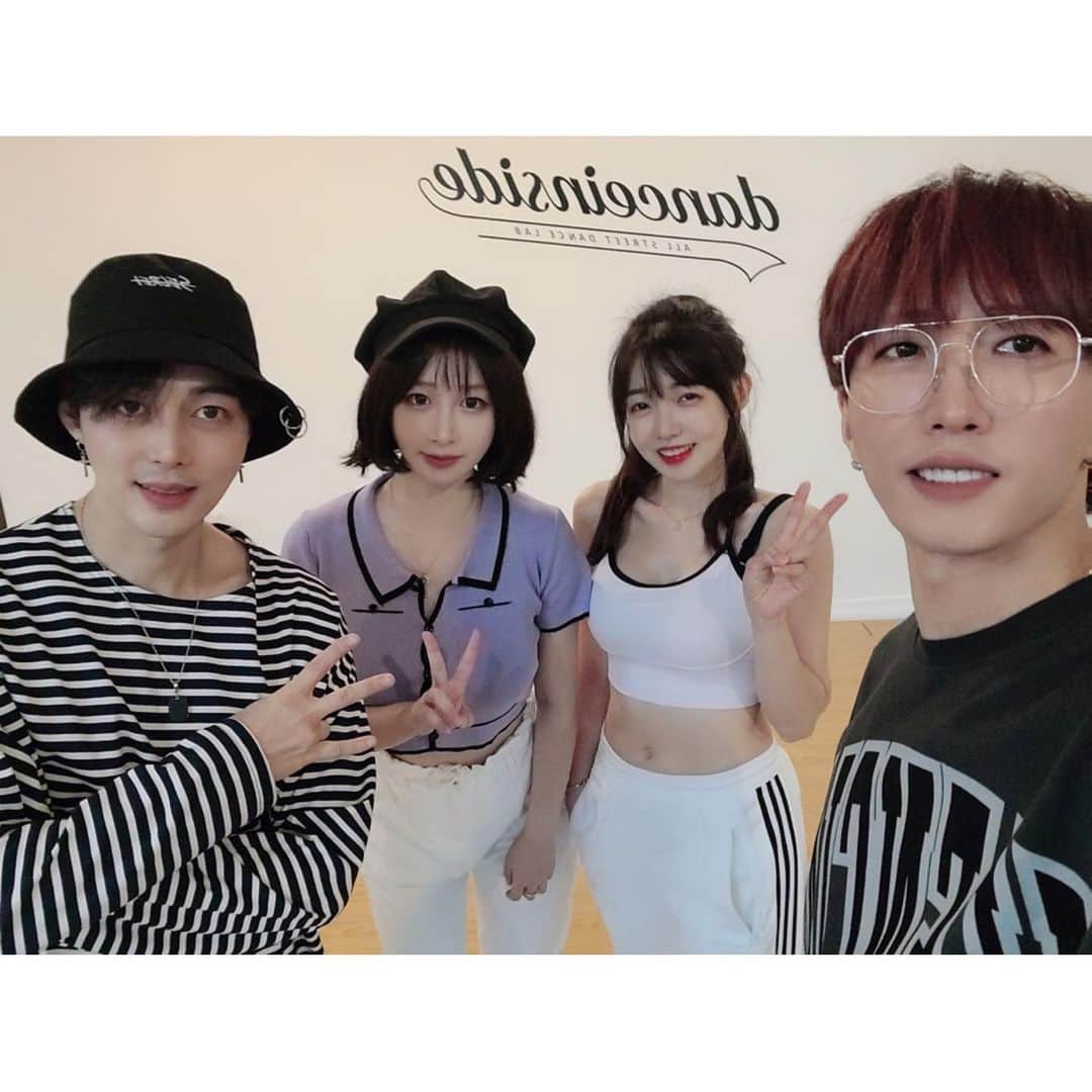 ウンソルさんのインスタグラム写真 - (ウンソルInstagram)「Do you want to dance? 👯‍♀️」7月21日 14時01分 - taylanofficialx