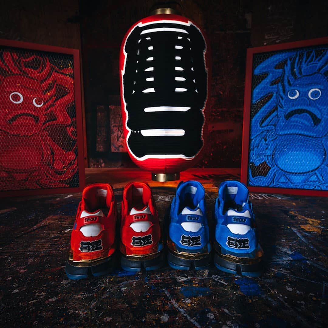 HYPEBEASTさんのインスタグラム写真 - (HYPEBEASTInstagram)「@hypebeastkicks: @sneakerwolf and @asics have come together for a bold Japan-inspired capsule dubbed “WELCOME TOKYO.” Spotlighting Sneakerwolf’s signature grafitti Kanji prints, the capsule features red and blue colorways of the GEL-LYTE XXXs, as well as three graphic T-shirts. Look for the pack to be available exclusively on Sneakerwolf and @________gr8’s website on July 24 for $158 USD per pair.⁠⠀ Photo: @rkrkrk」7月21日 14時57分 - hypebeast