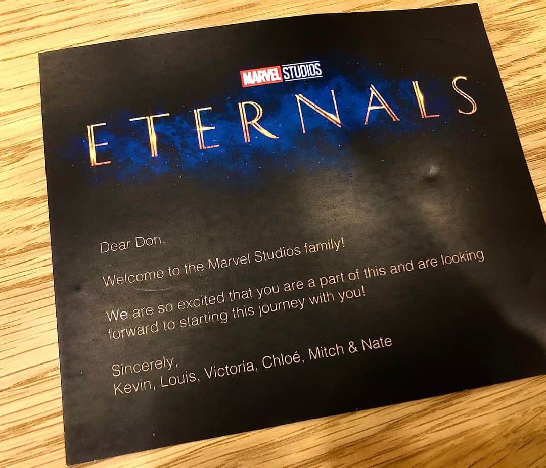 マ・ドンソクさんのインスタグラム写真 - (マ・ドンソクInstagram)「마블 이터널스가 내년 11월 개봉합니다.  사진은 작년 영국, 이터널스 촬영장 1. 길가메쉬의 트레일러 2. 마블의 환영 편지 3. 길가메쉬의 의자 늘 응원 해주셔서 감사합니다.   Marvel Studios' THE ETERNALS will be released in Nov 2021. Sharing with you some photos from last year, from the set in London. 1. Gilgamesh's trailer 2. Welcome letter from Marvel Studios 3. Gilgamesh's chair  Thanks always for your support. Cheers!  #Marvel #Eternals #Gilgamesh」7月21日 16時31分 - donlee