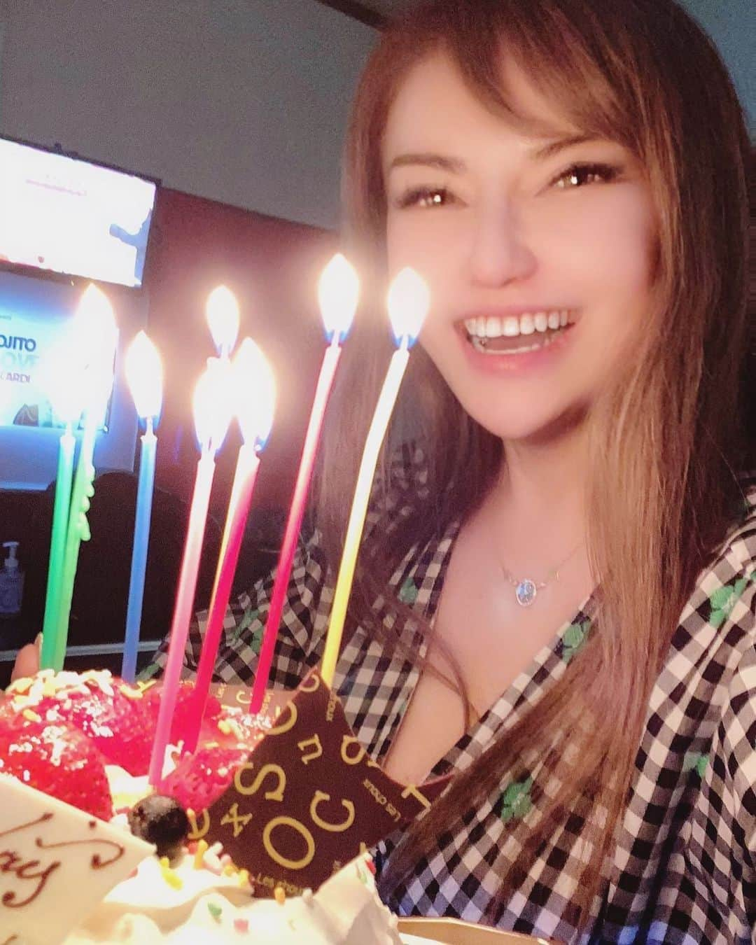 selfieneさんのインスタグラム写真 - (selfieneInstagram)「#ありがとうございます 😊 #お誕生日 を無事に迎えられるのは#嬉しい ですね #感謝しかないです 💖」7月21日 17時10分 - marigram_uu_