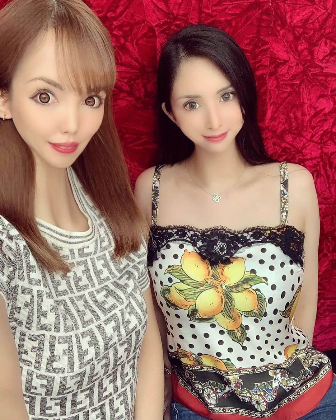 ちぃ Chiのインスタグラム：「りおちゃんと👭💗  #アフタヌーンティー  #afternoontea #アフタヌーンティー巡り #白金台 #ステラート #白金台カフェ #親友 #stellato」