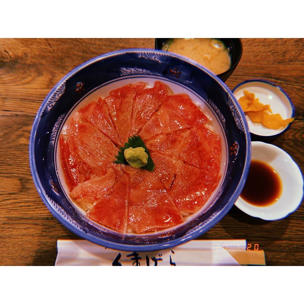 林唯衣のグルメインスタ